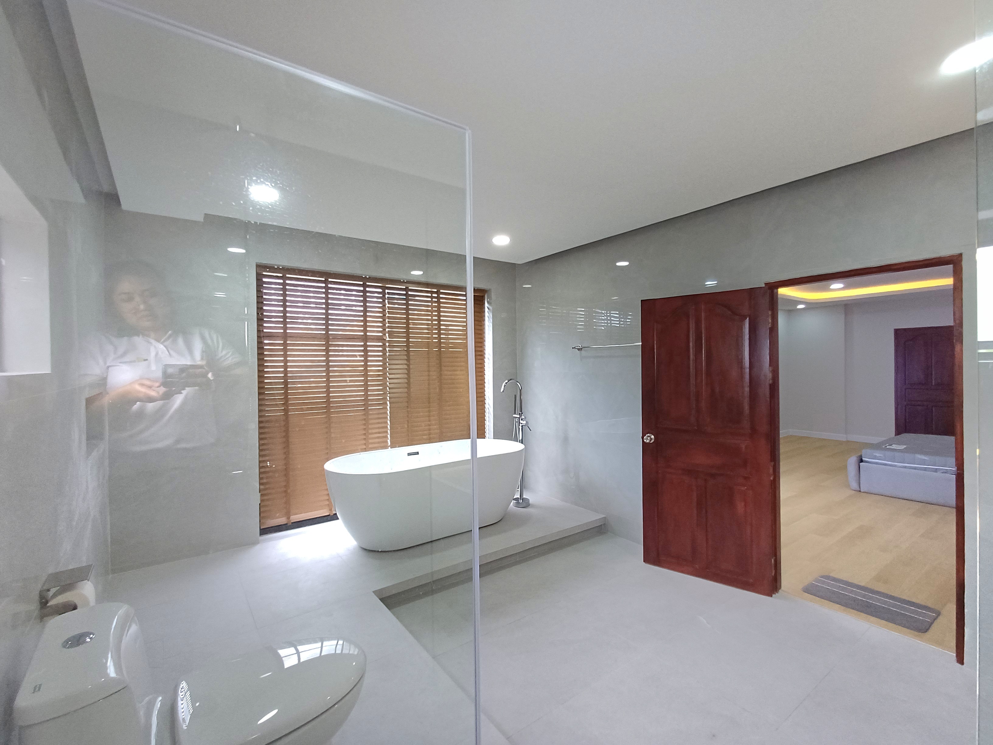 Newly Renovated Pool Villa 7 beds 8 baths near Jomtien Beach for SALE/RENT photo 36
