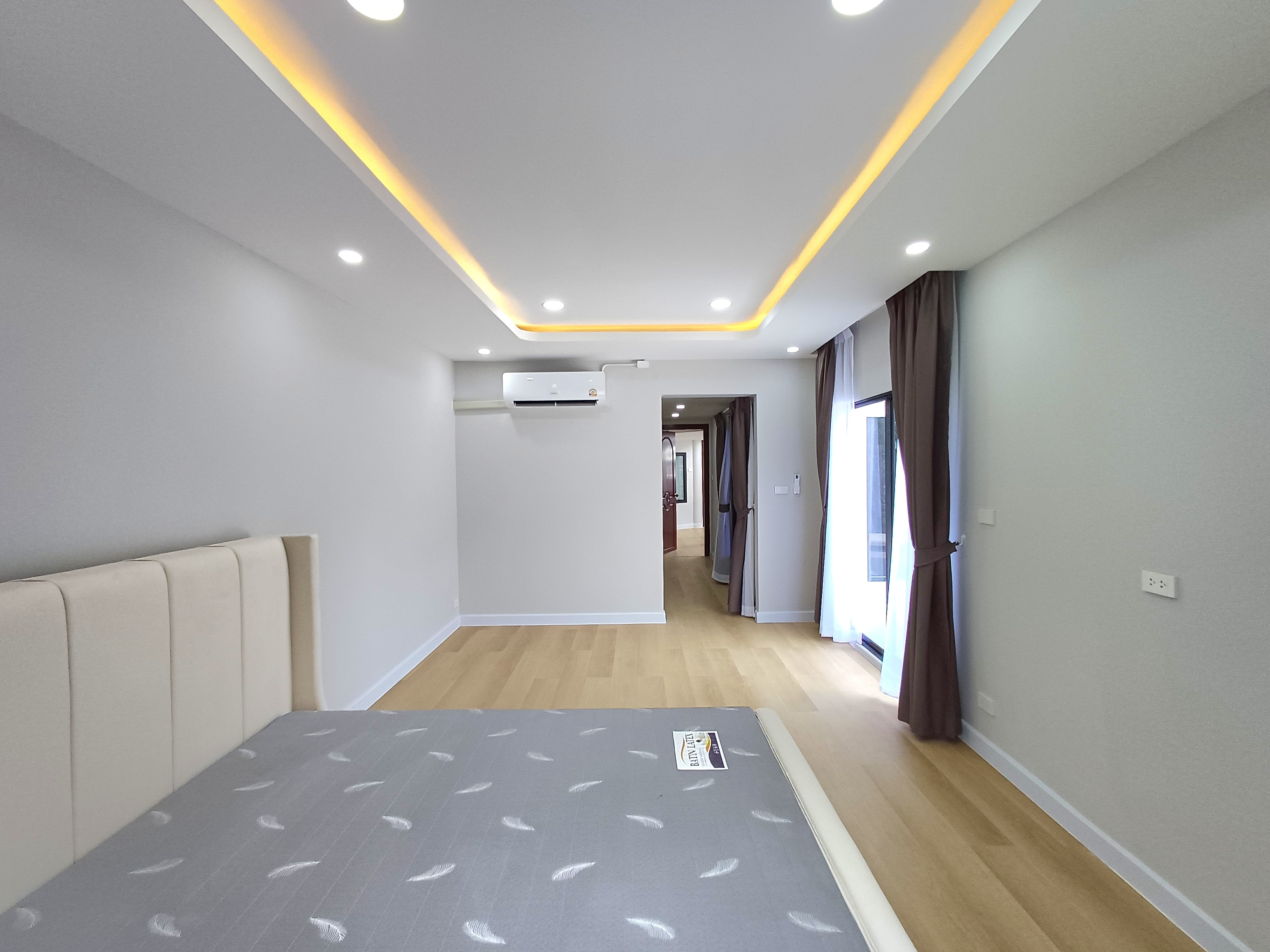 Newly Renovated Pool Villa 7 beds 8 baths near Jomtien Beach for SALE/RENT photo 30
