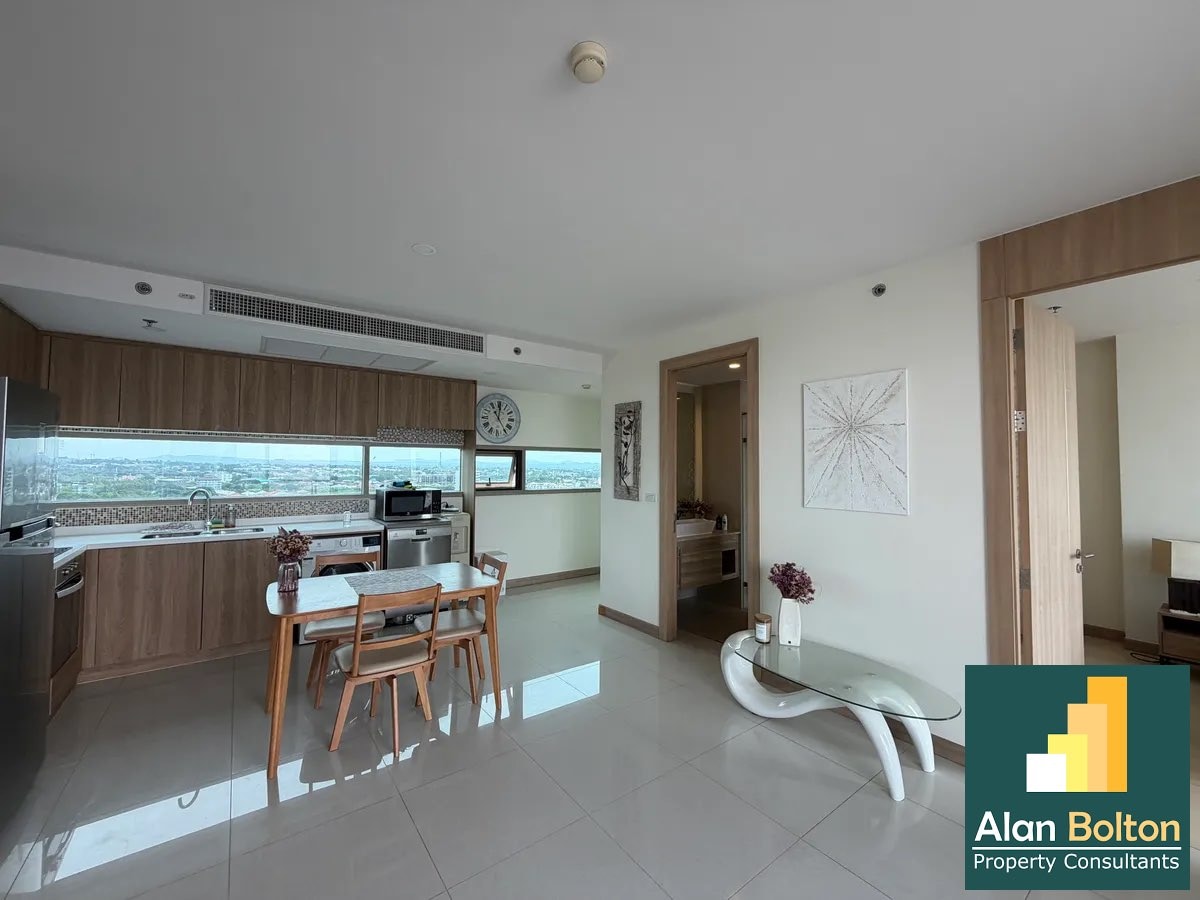 Ocean and Mountain view Condo For Sale and Rent in Jomtien photo 4