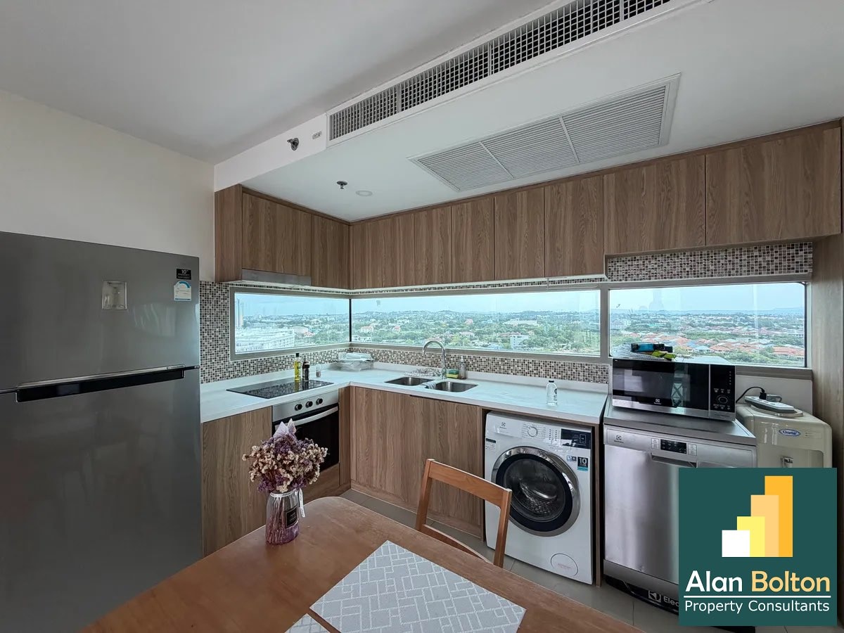 Ocean and Mountain view Condo For Sale and Rent in Jomtien photo 8