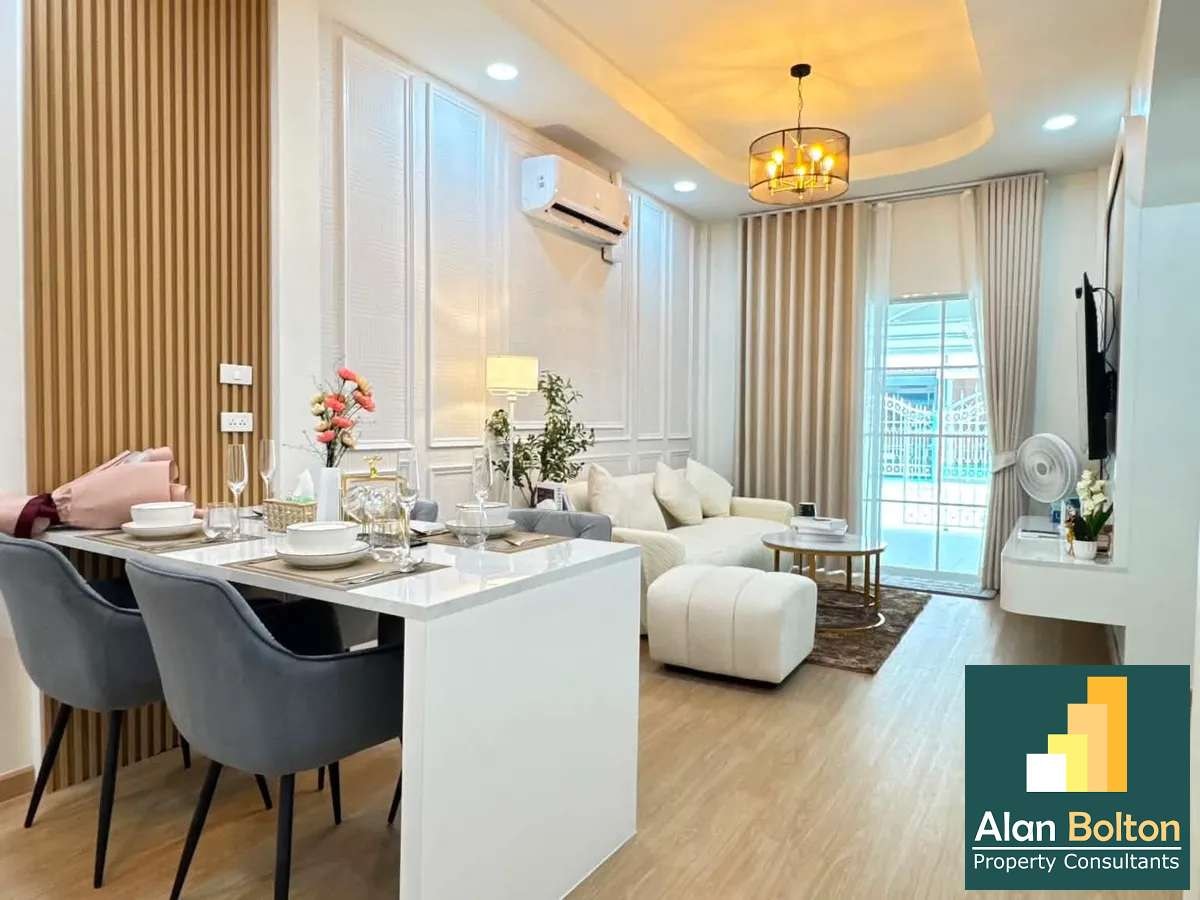 2 Bedrooms 2 Bathrooms in East Pattaya photo 7