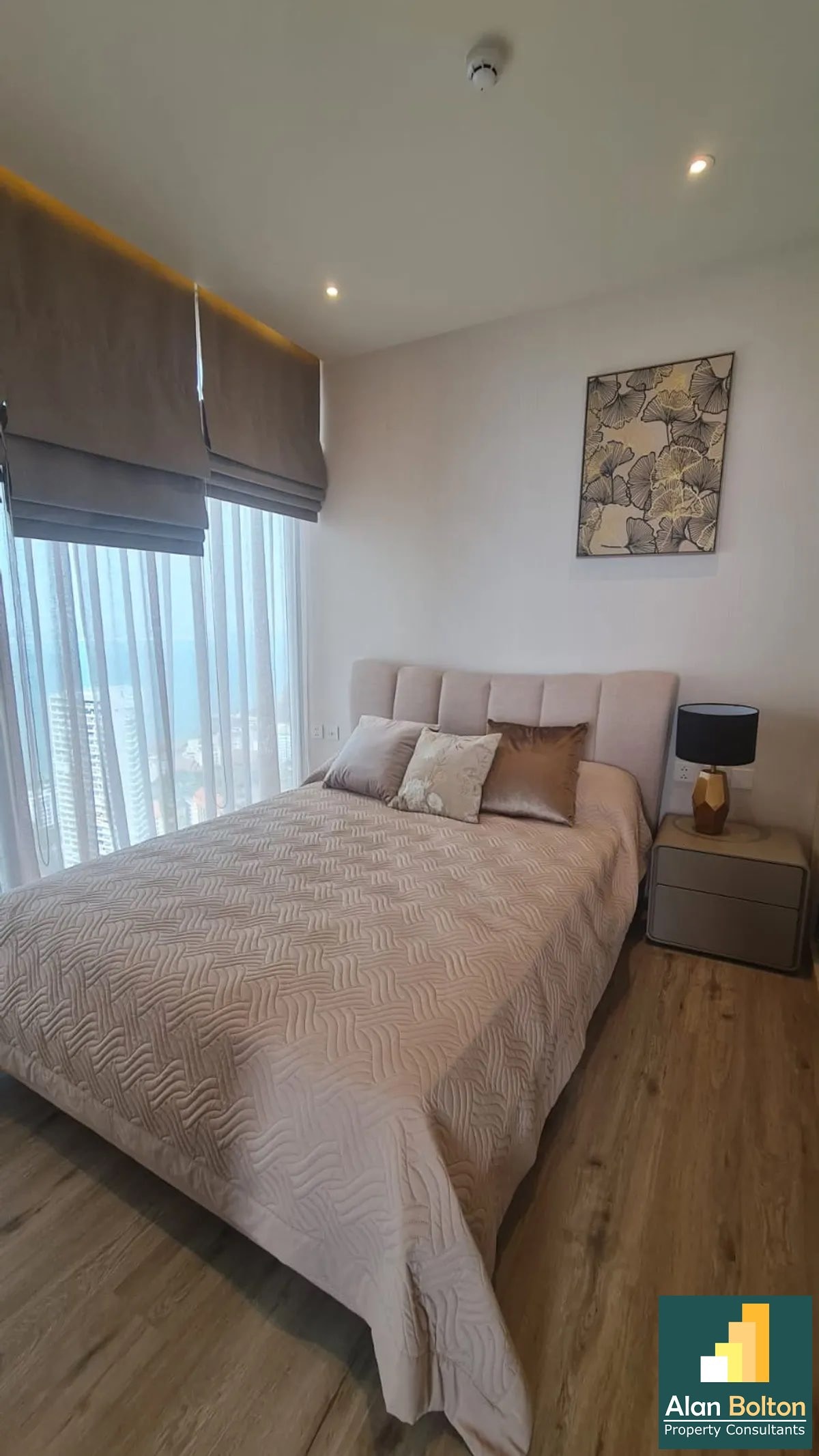 Beachfront Ocean View 2 Bed 2 Bath Ultra Luxury Condo For Sale In Wongamat photo 9