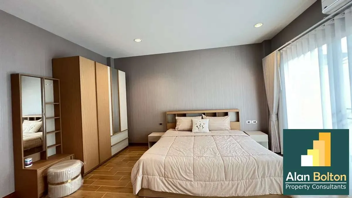 Pool villa 3 Bedrooms 4 Bathrooms in Huay yai photo 8