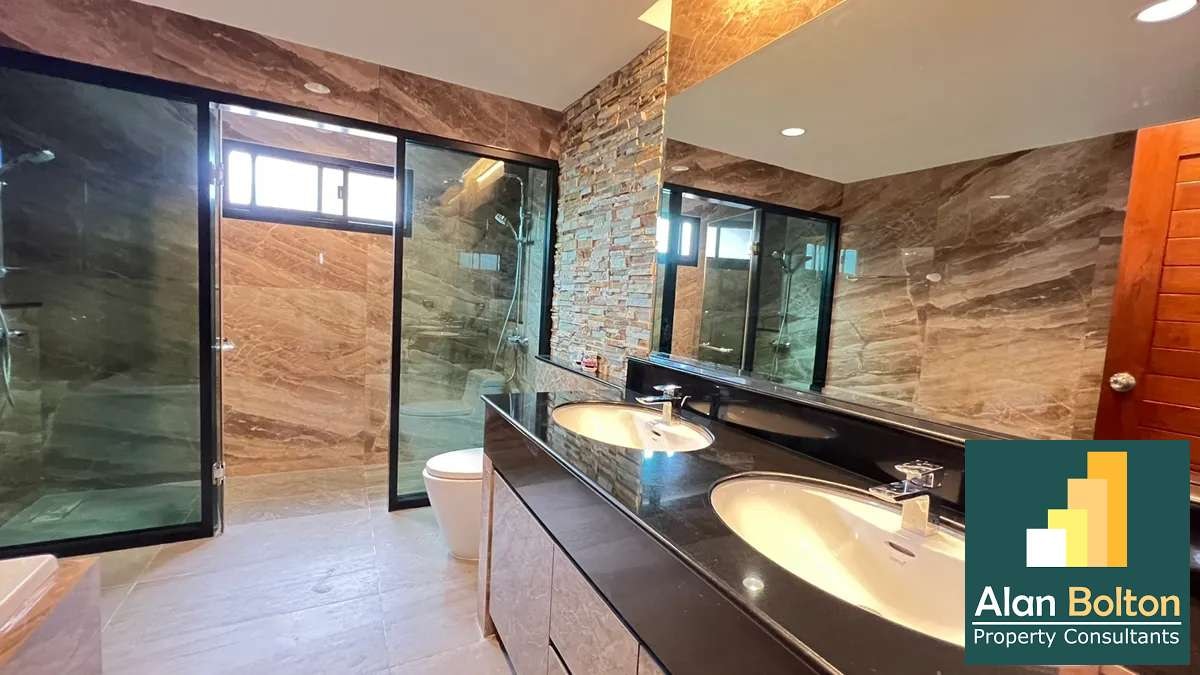 Pool villa 3 Bedrooms 4 Bathrooms in Huay yai photo 15