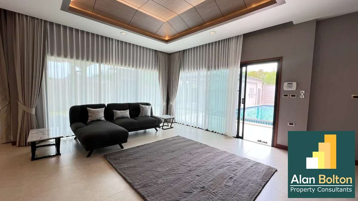 Pool villa 3 Bedrooms 4 Bathrooms in Huay yai photo 8