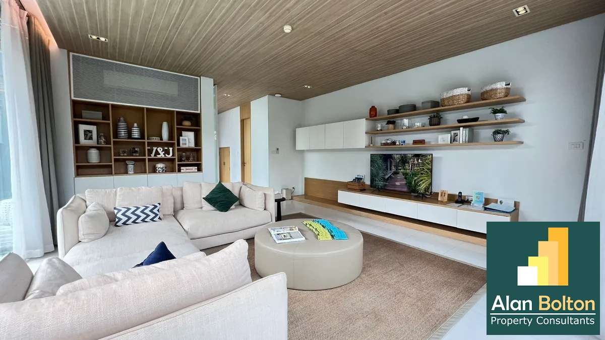 Luxury Pool villa 3 Bedrooms 3 Bathrooms in Na Jomtien Beach photo 2