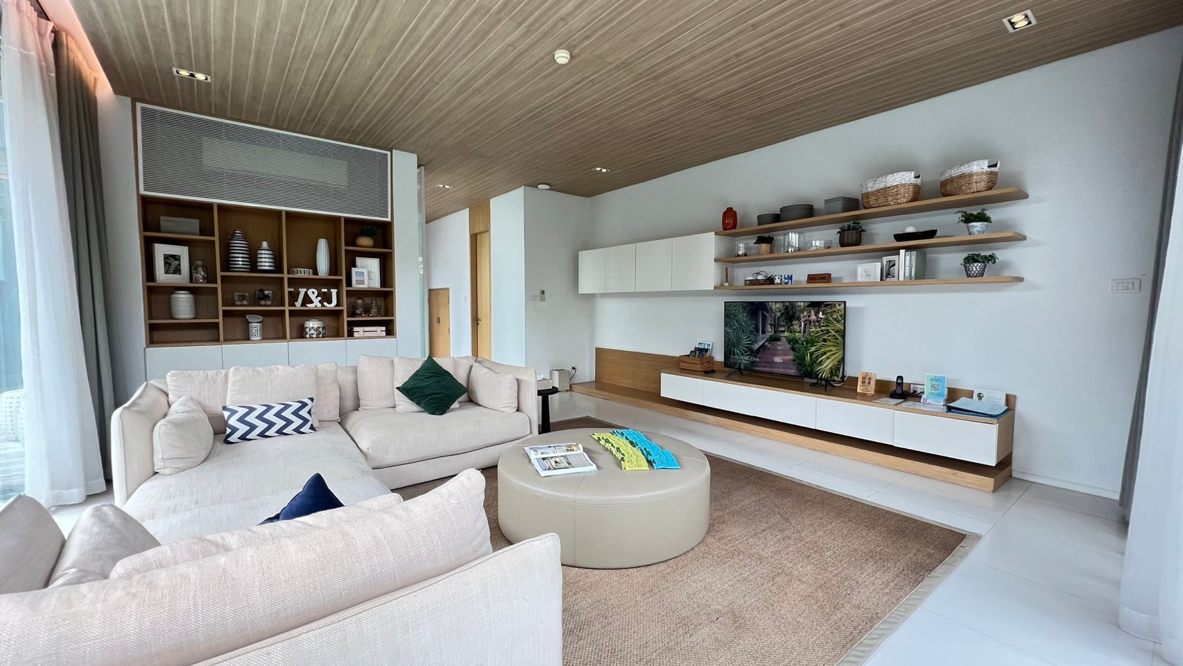 Luxury Pool Villa 3 Bedrooms 3 Bathrooms in Na Jomtien photo 14