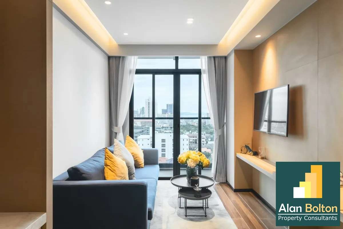 Elevated Living in the Heart of Pratumnak – Chic 1-Bedroom