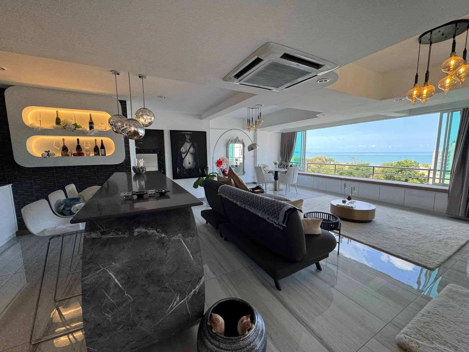 Large Fully Renovated Ocean View 1 Bed 1 Bath Luxury Condo In Na Jomtien photo 28