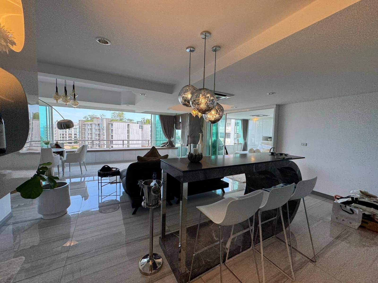Large Fully Renovated Ocean View 1 Bed 1 Bath Luxury Condo In Na Jomtien photo 30