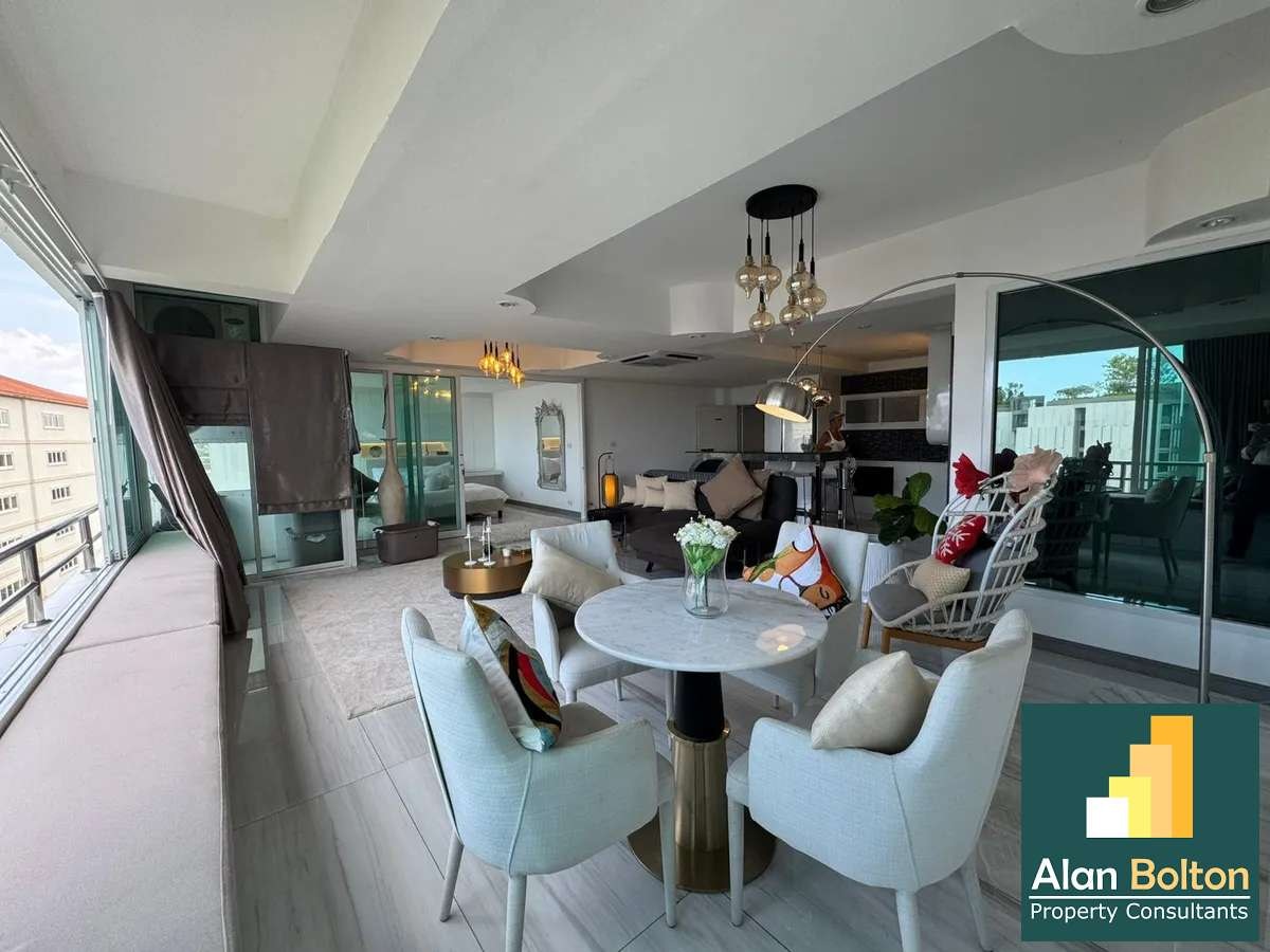 Large Fully Renovated Ocean View 1 Bed 1 Bath Luxury Condo In Na Jomtien photo 17