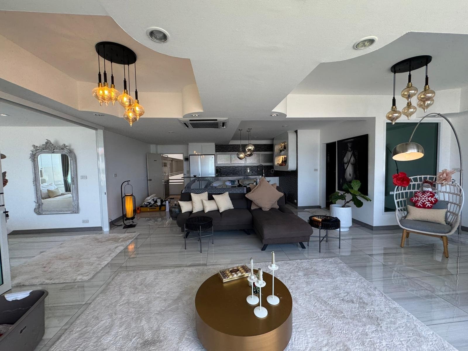 Large Fully Renovated Ocean View 1 Bed 1 Bath Luxury Condo In Na Jomtien photo 36