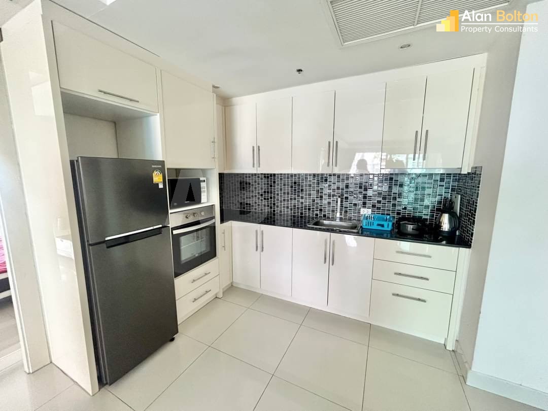 Ocean View 2 Bed 2 Bath Condo in Pratumnak photo 13