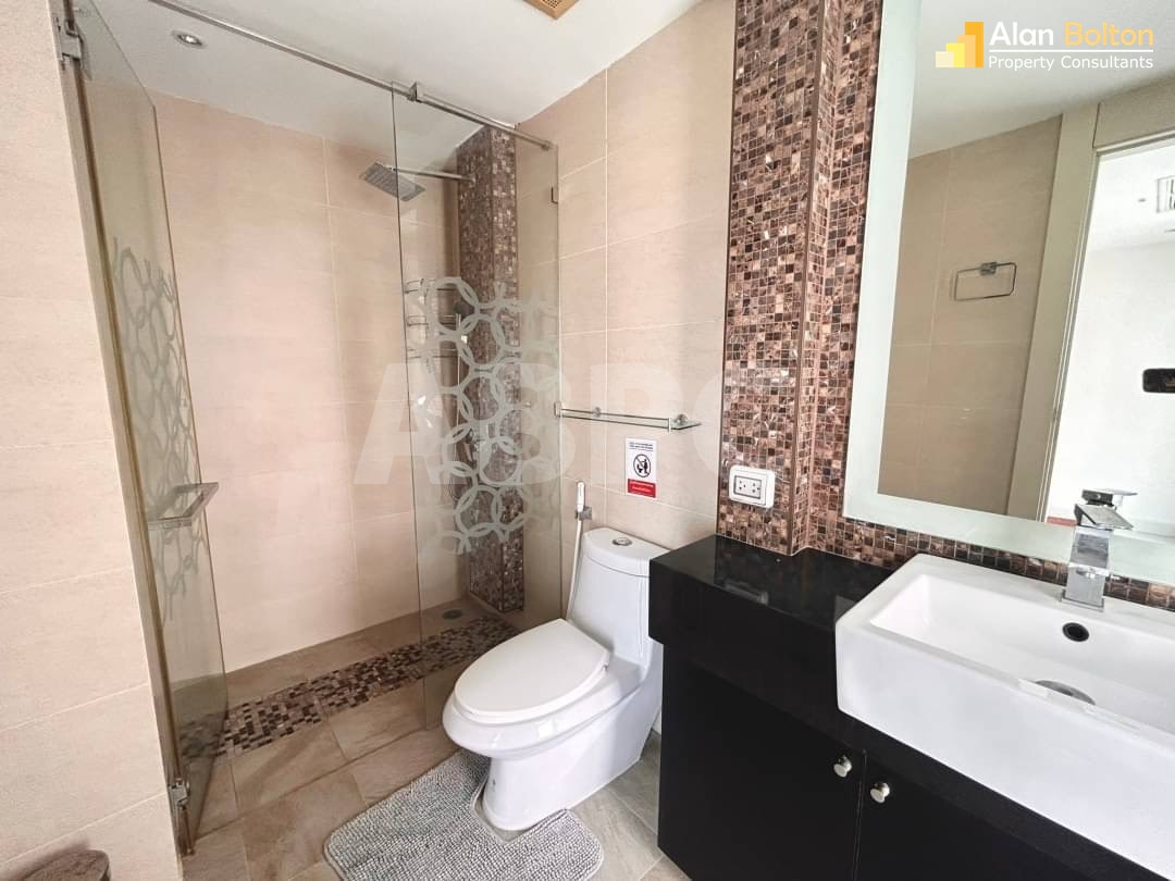 Ocean View 2 Bed 2 Bath Condo in Pratumnak photo 12