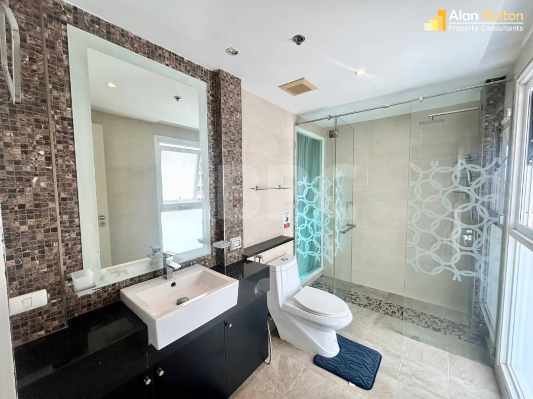 Ocean View 2 Bed 2 Bath Condo in Pratumnak photo 8