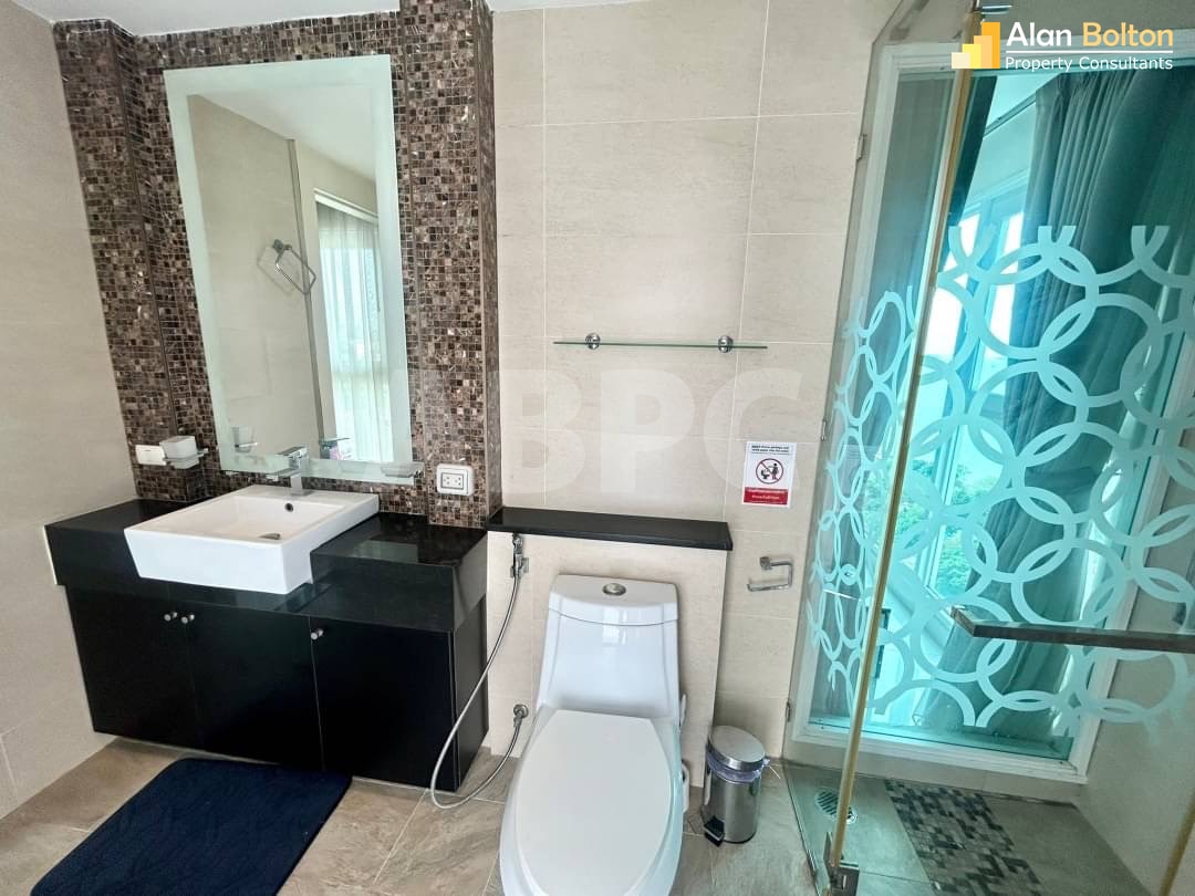 Ocean View 2 Bed 2 Bath Condo in Pratumnak photo 9