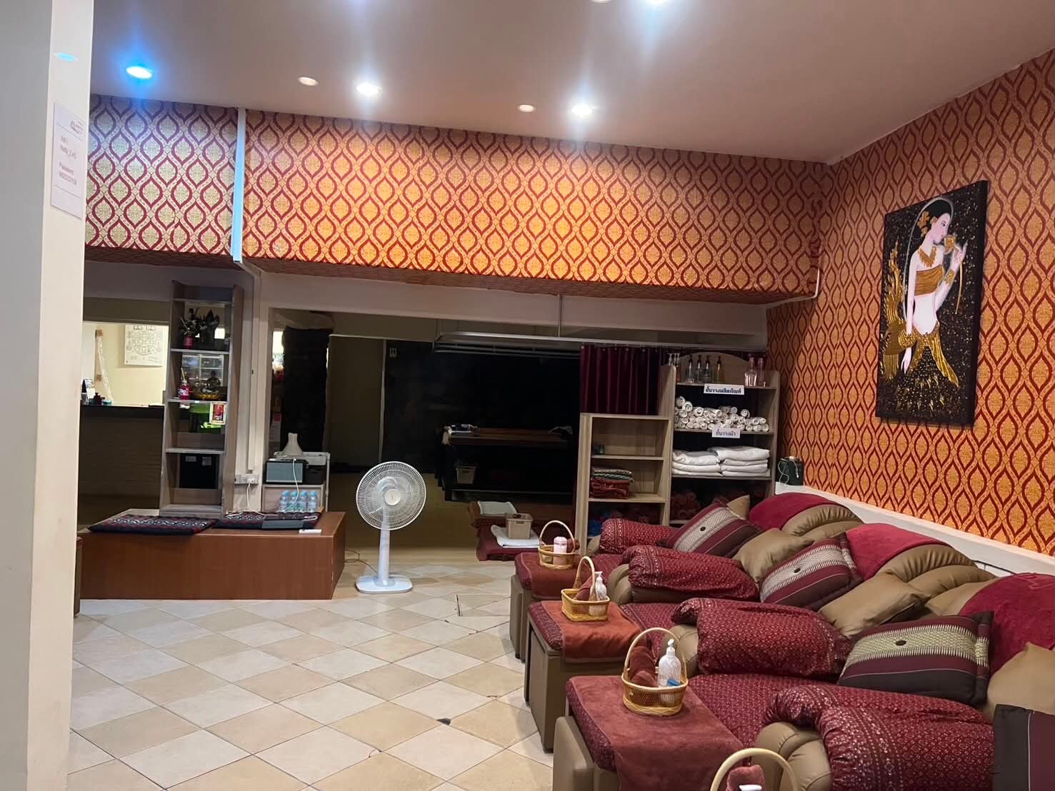 Business For Sale Massage and 6 Bedrooms In Soi 13/1 photo 17