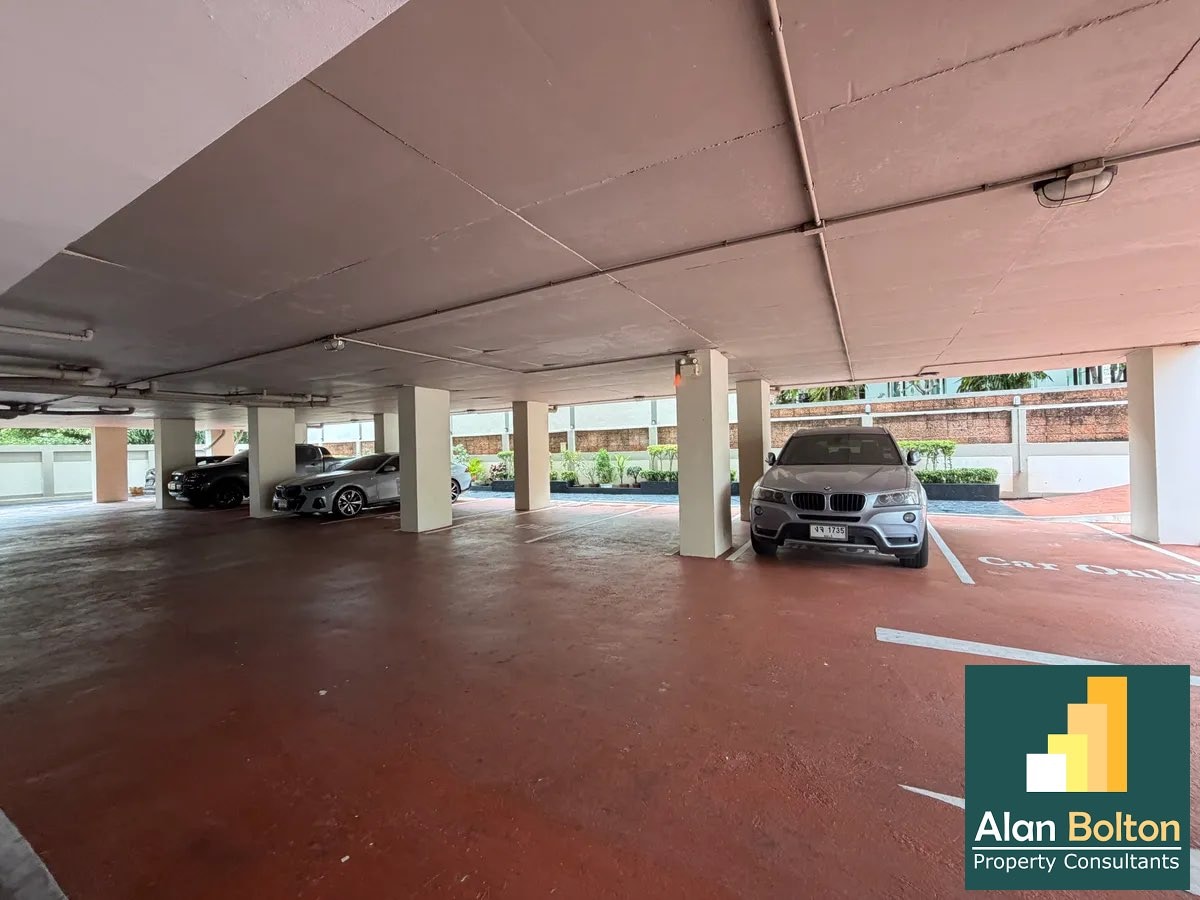 Expansive 142 sqm Luxury Living: Massive 2-Bedroom Suite in Prime Pratumnak photo 13