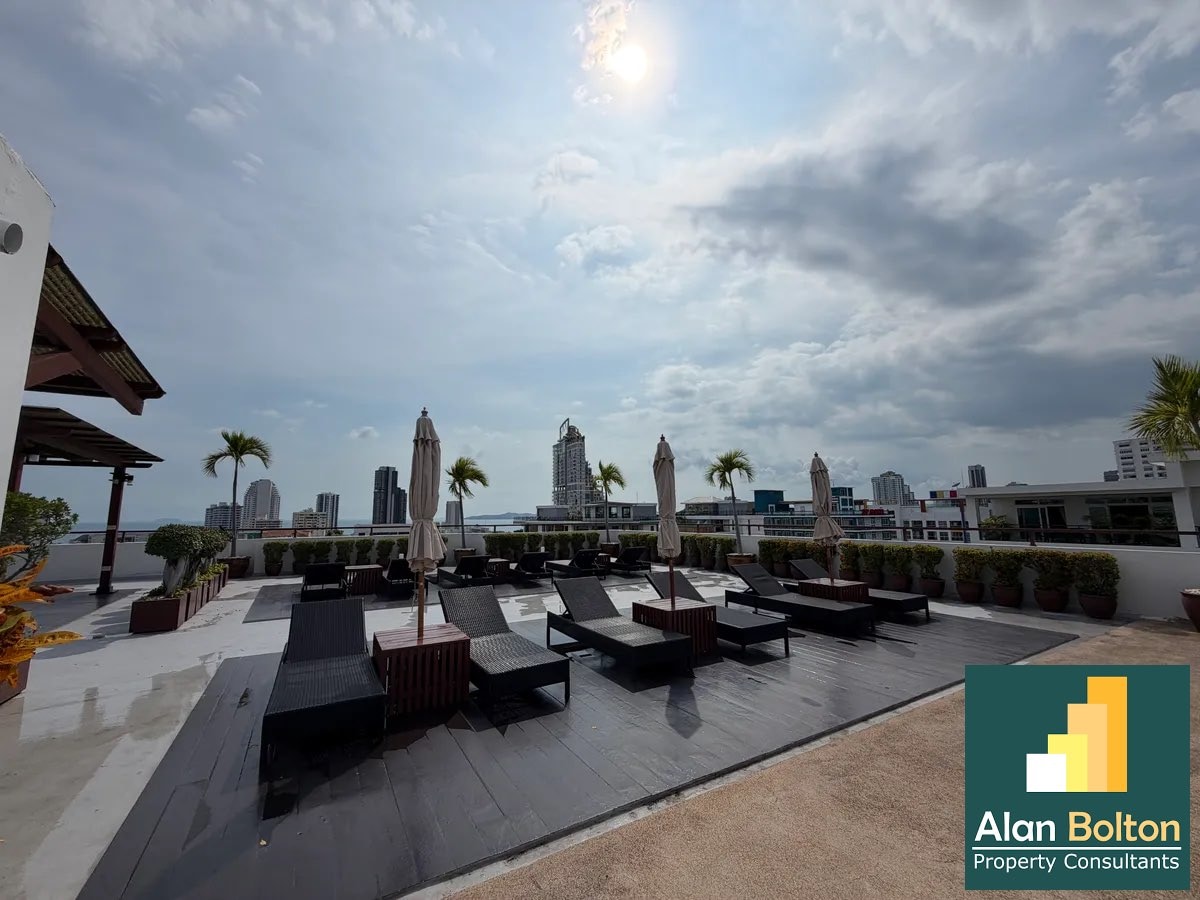 Expansive 142 sqm Luxury Living: Massive 2-Bedroom Suite in Prime Pratumnak photo 8