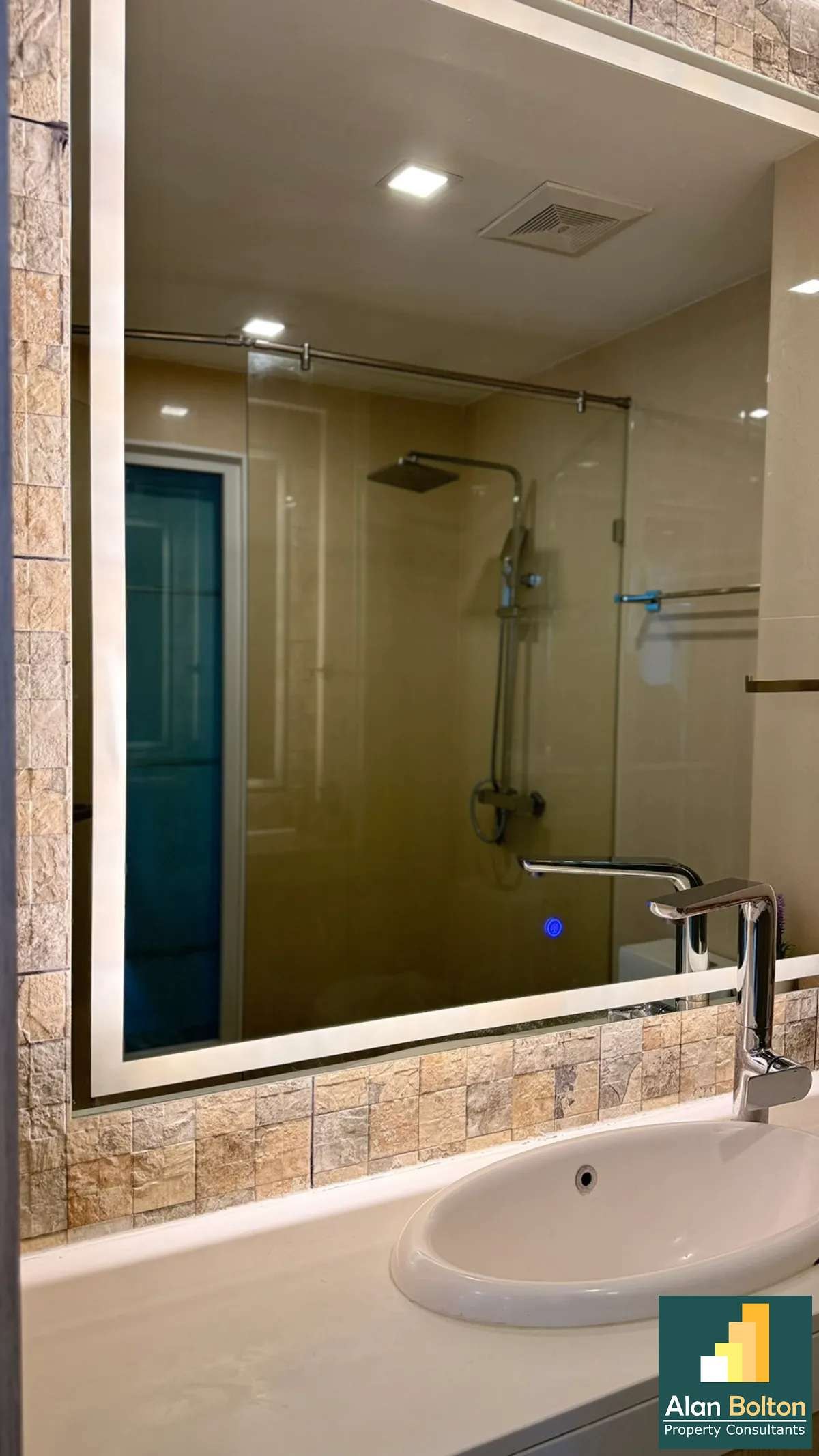 1 Bedroom Condo For Rent In South Pattaya photo 6