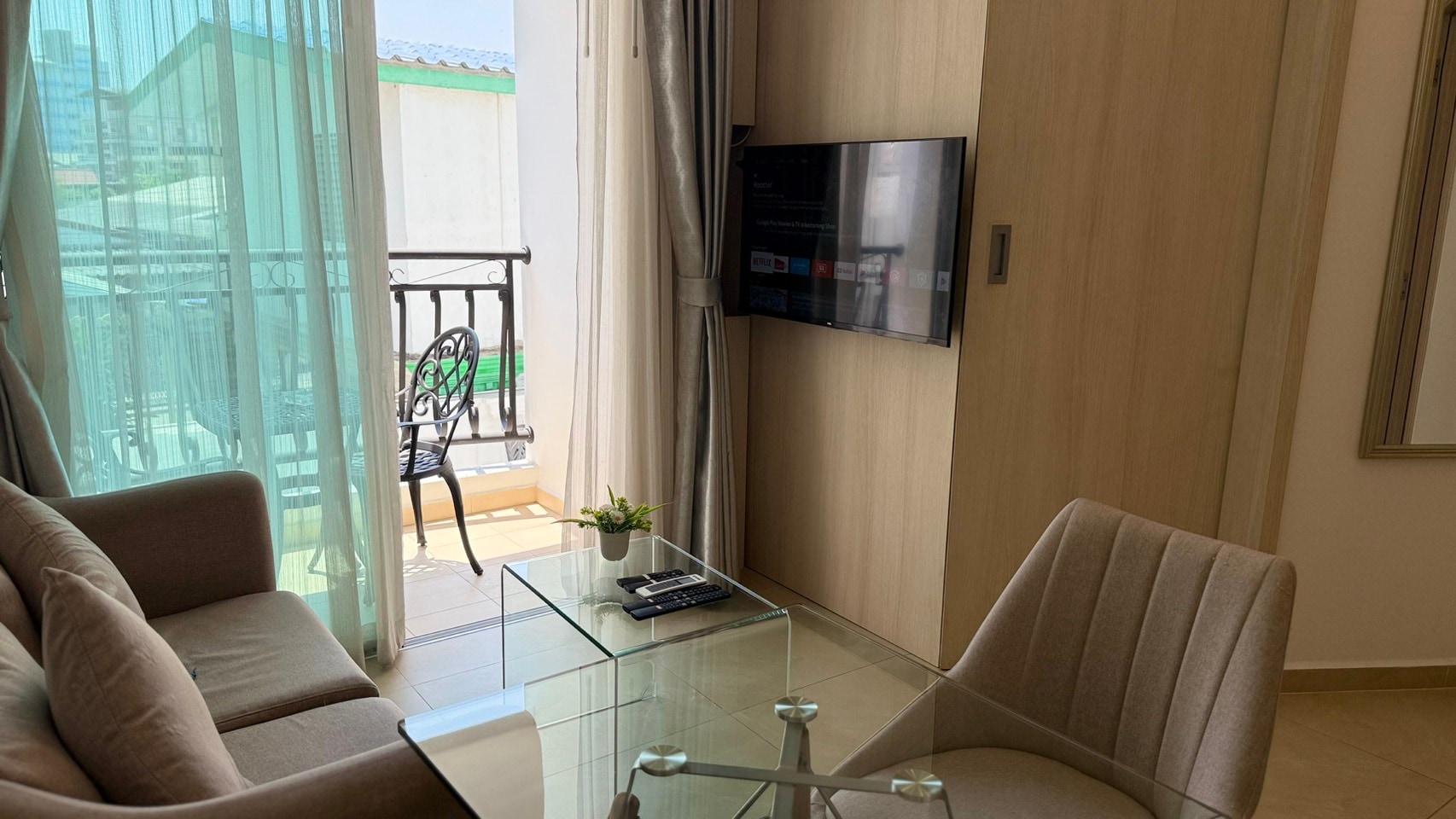 1 Bedroom Condo For Rent In South Pattaya photo 34