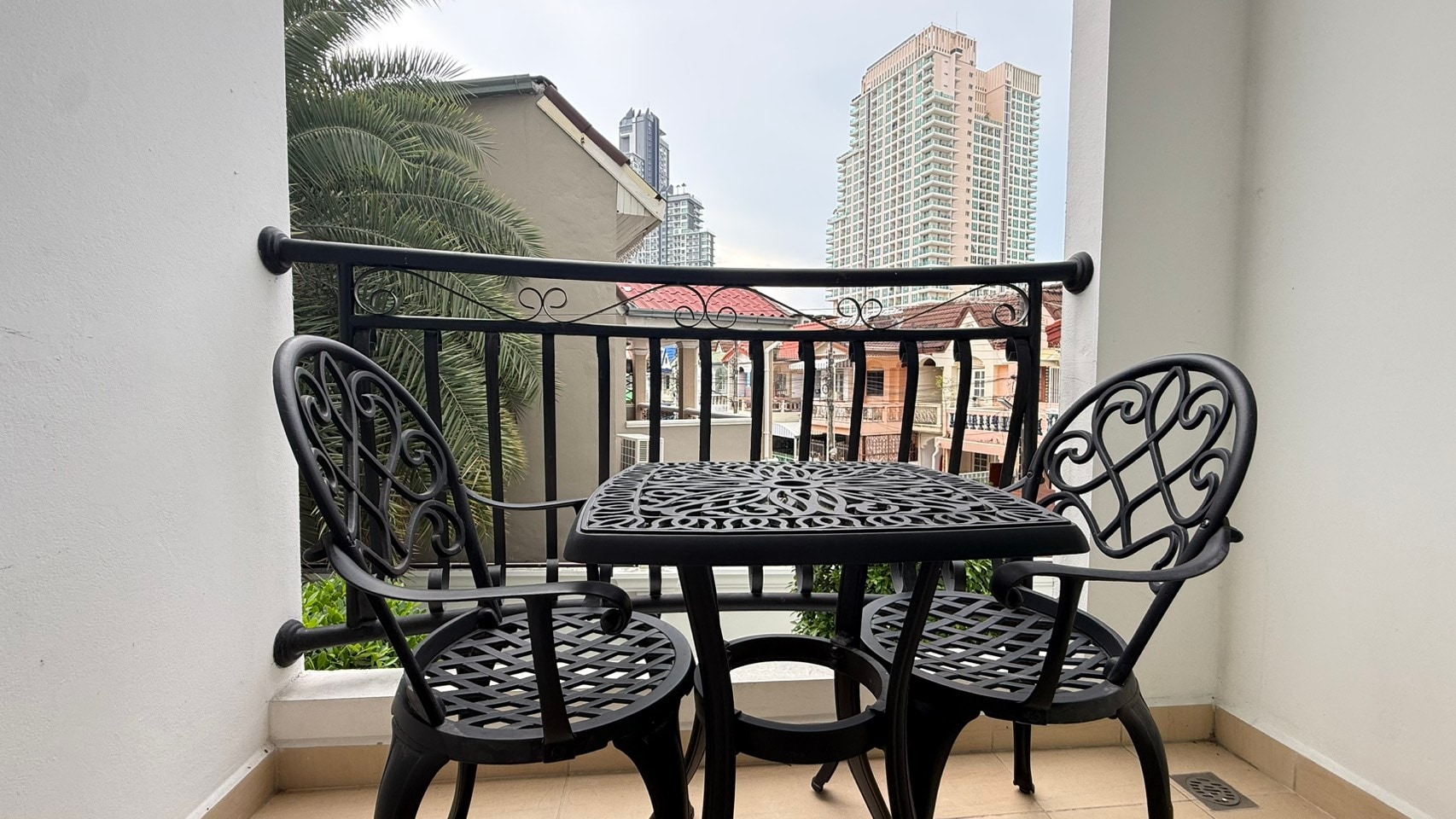 1 Bedroom Condo For Rent In South Pattaya photo 23