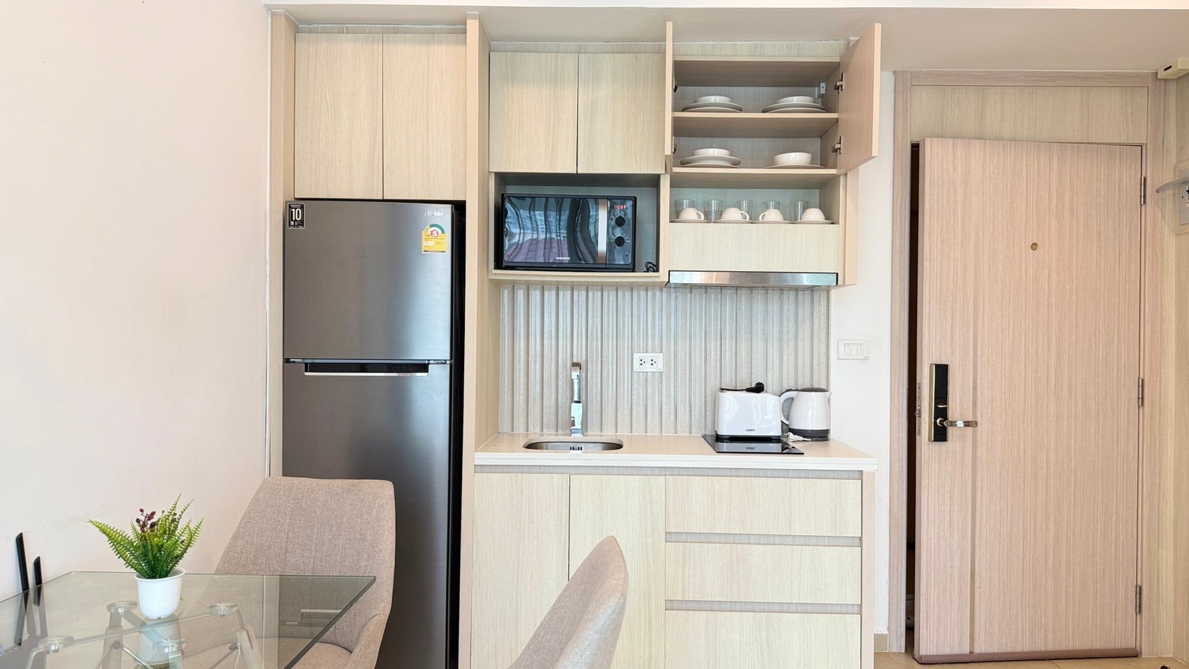 1 Bedroom Condo For Rent In South Pattaya photo 14