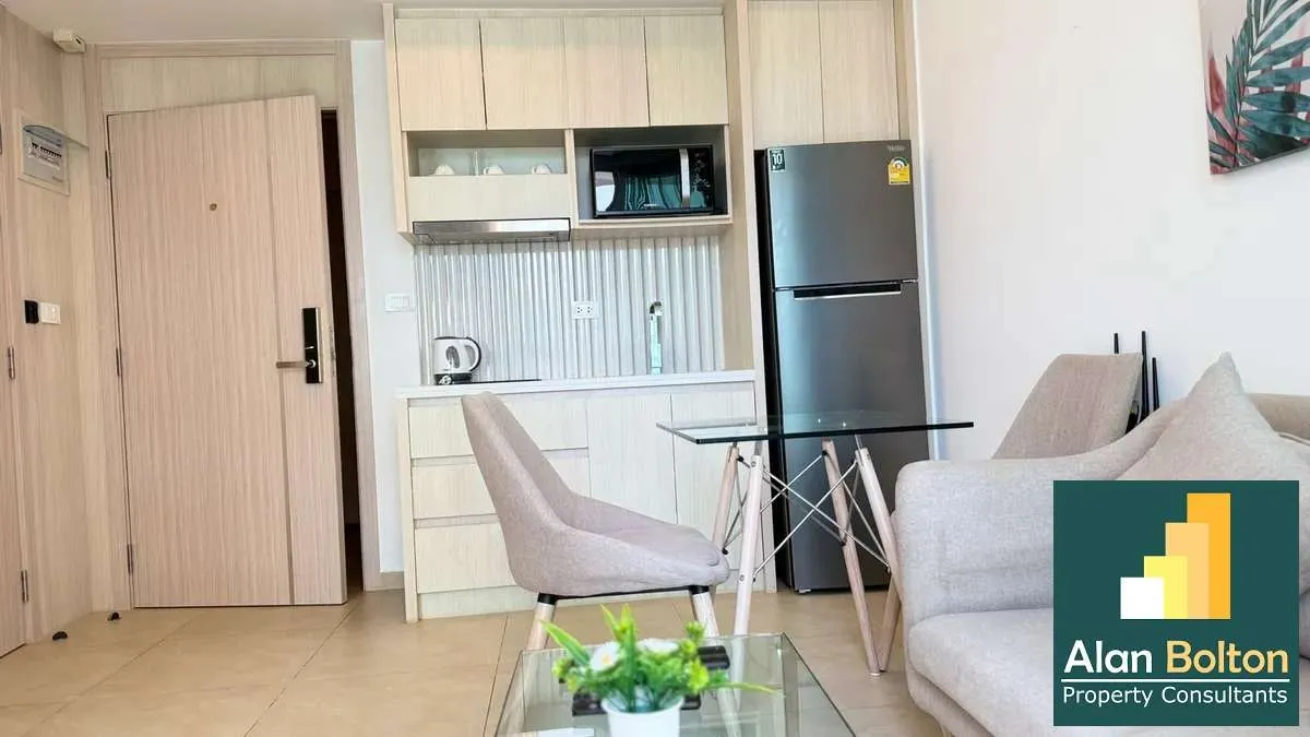 1 Bedroom Condo For Rent In South Pattaya photo 9