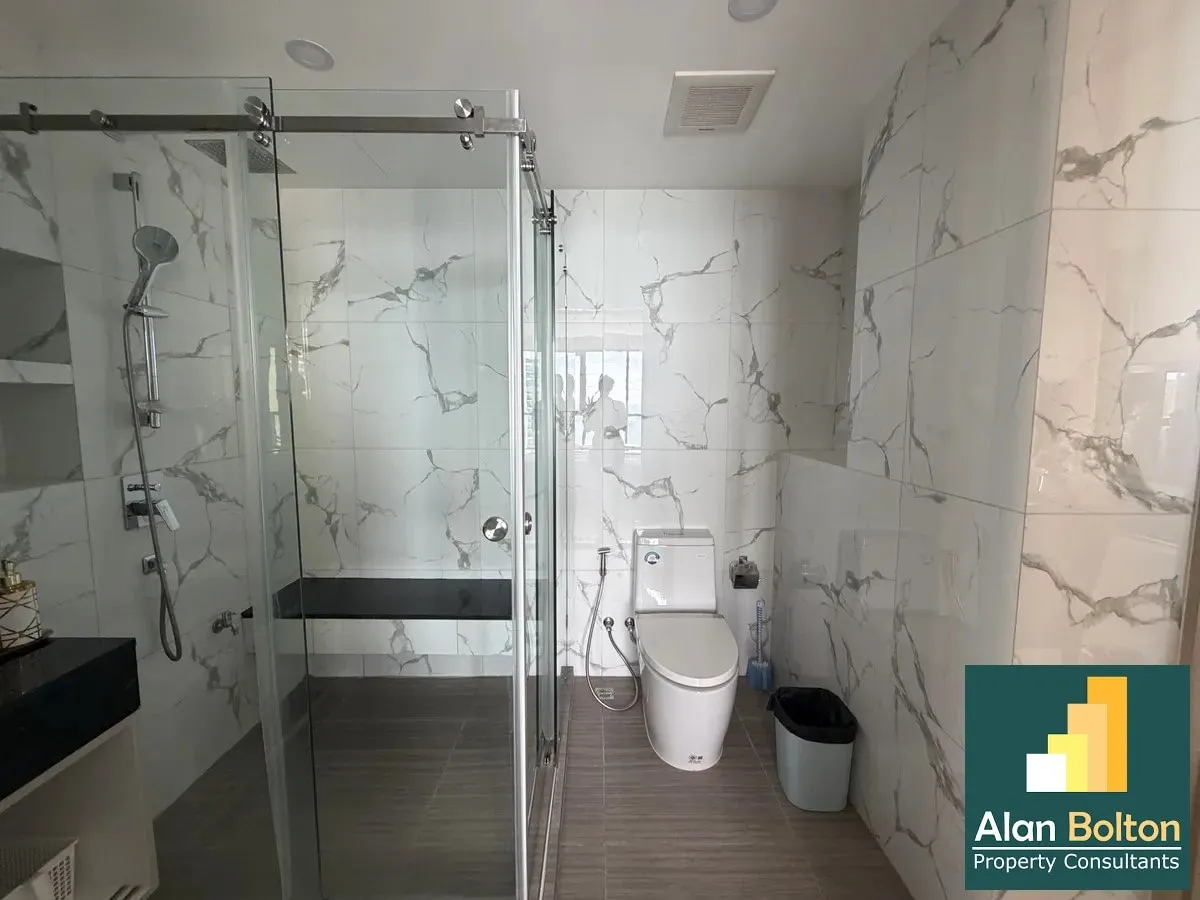 Ocean View Condo For Rent In Prahtamnak photo 11