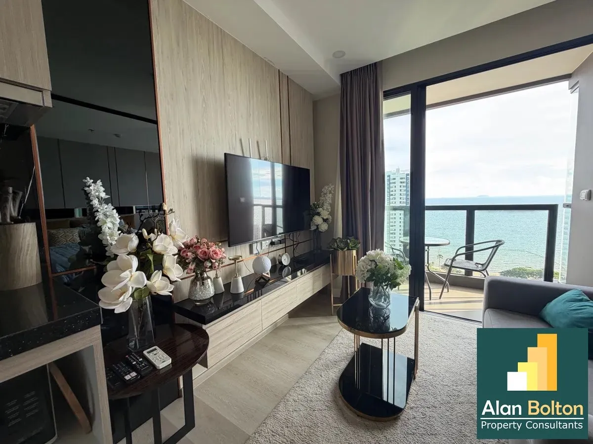 Ocean View Condo For Rent In Prahtamnak photo 8