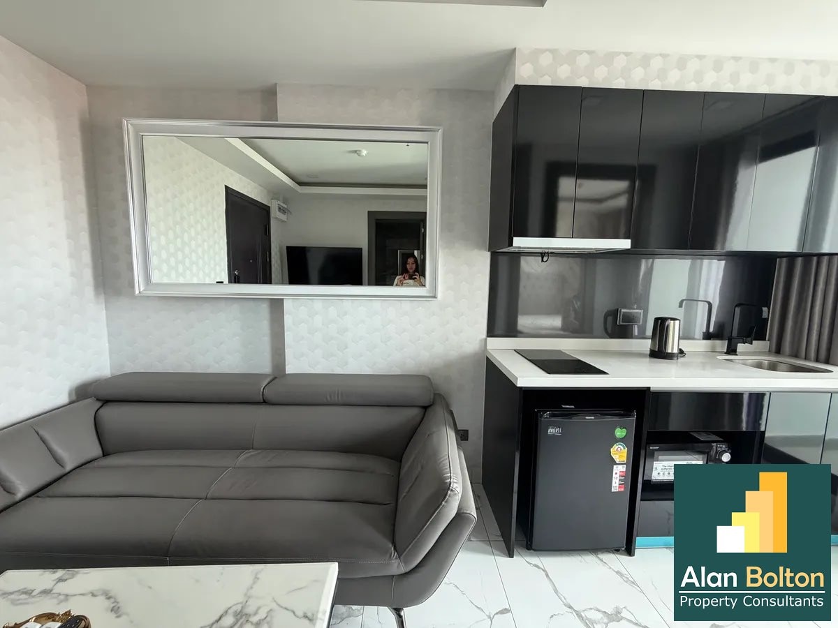 One bedroom Condo For rent In central Pattaya photo 9