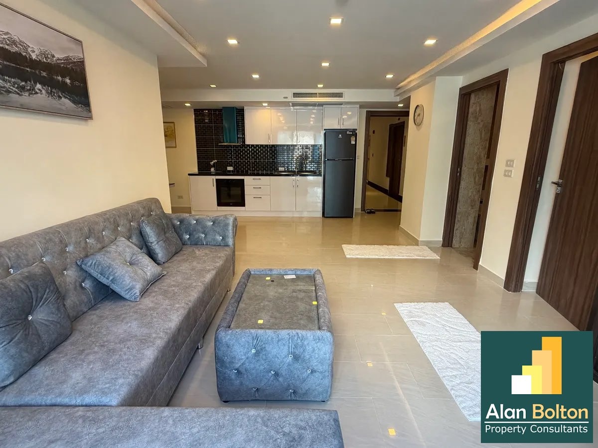 3 Bedroom Condo For Sale In Central Pattaya photo 6