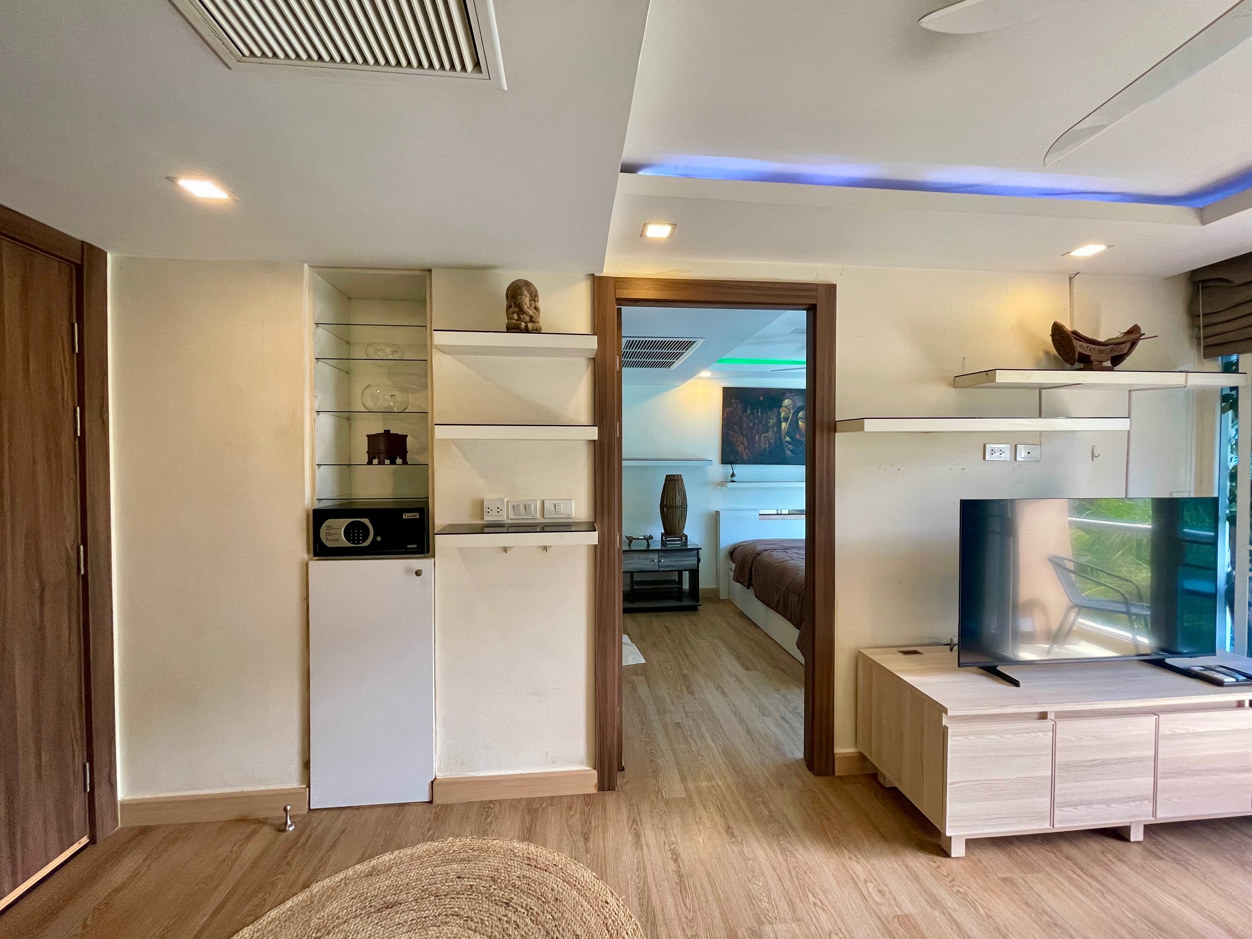1 Bedroom In Grand Avenue Central Pattaya For Sale photo 22