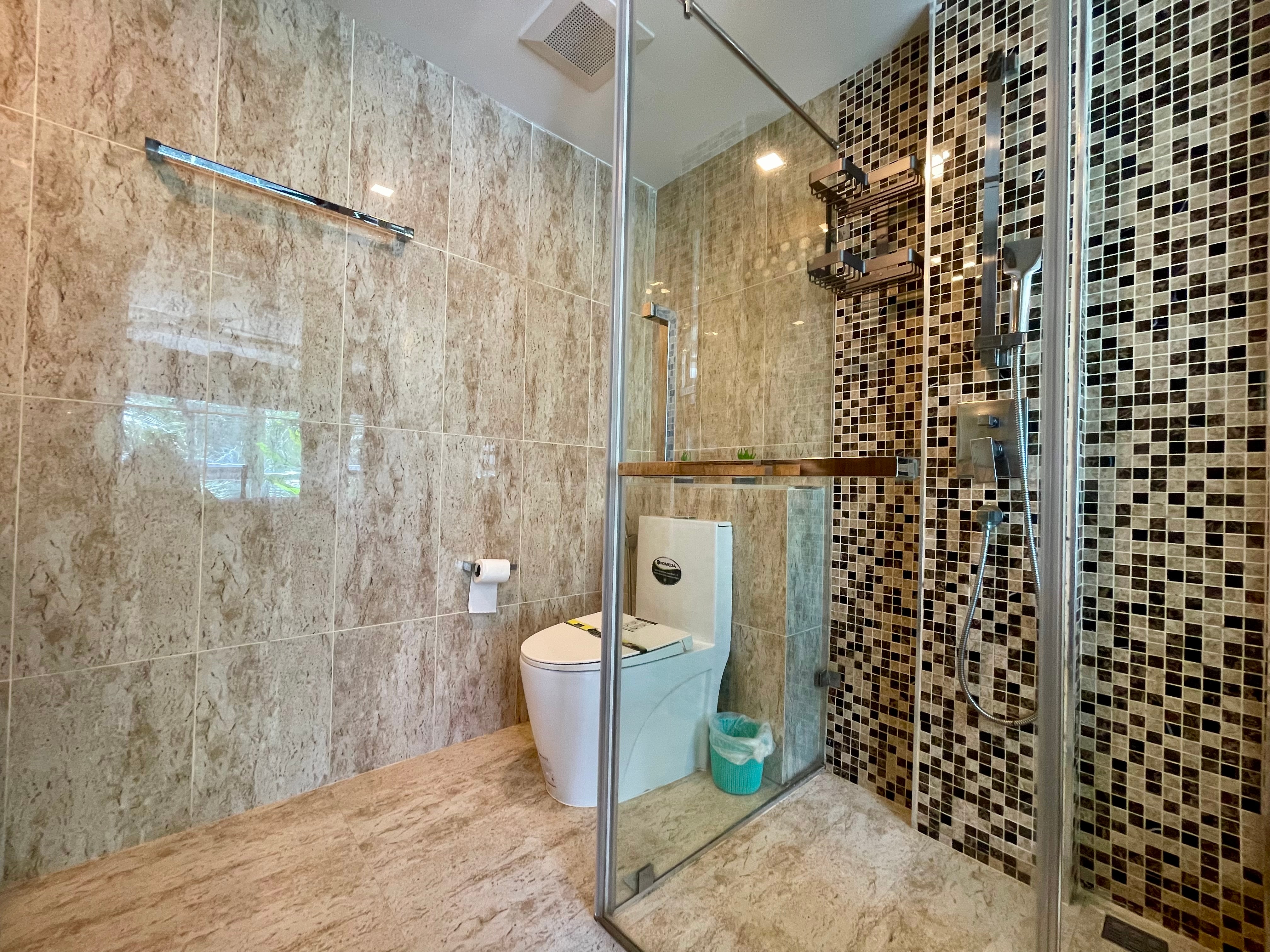 1 Bedroom In Grand Avenue Central Pattaya For Sale photo 30