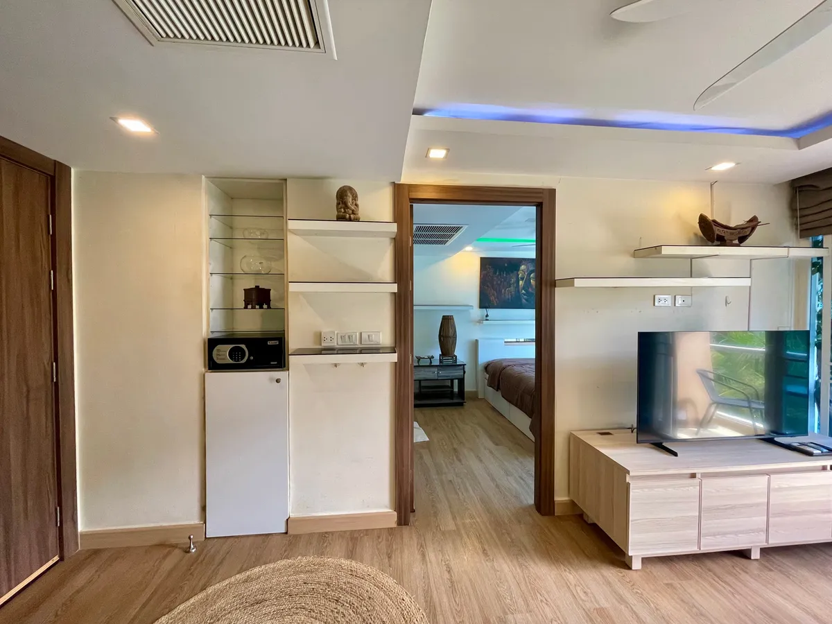 1 Bedroom In Grand Avenue Central Pattaya For Sale photo 19
