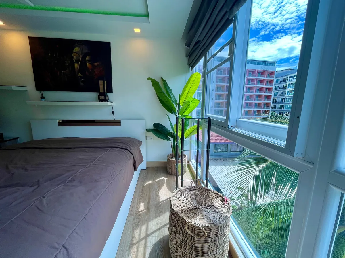 1 Bedroom In Grand Avenue Central Pattaya For Sale photo 24