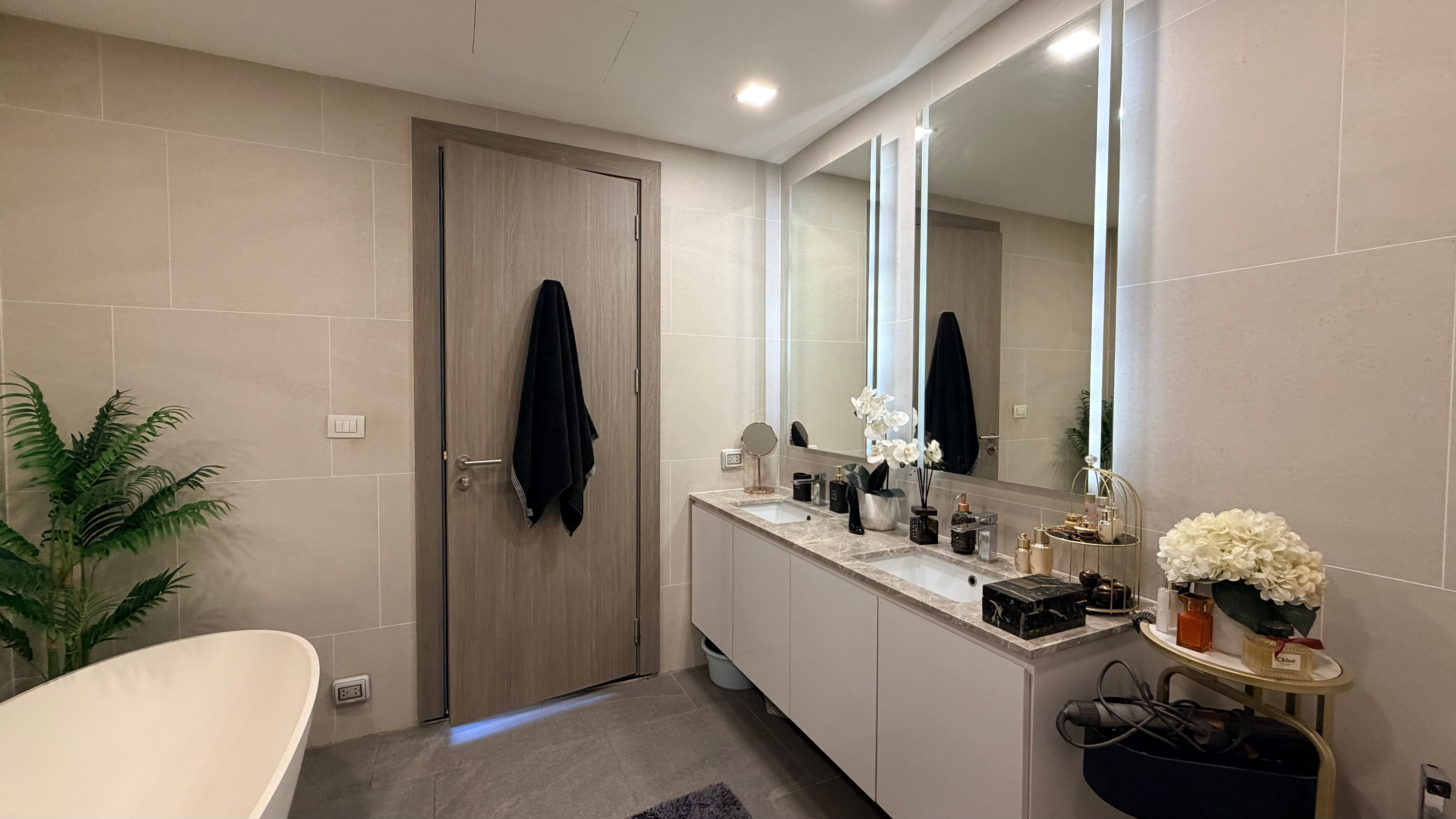 2 bedroom condo with private pool for sale in Serenity Residence photo 32