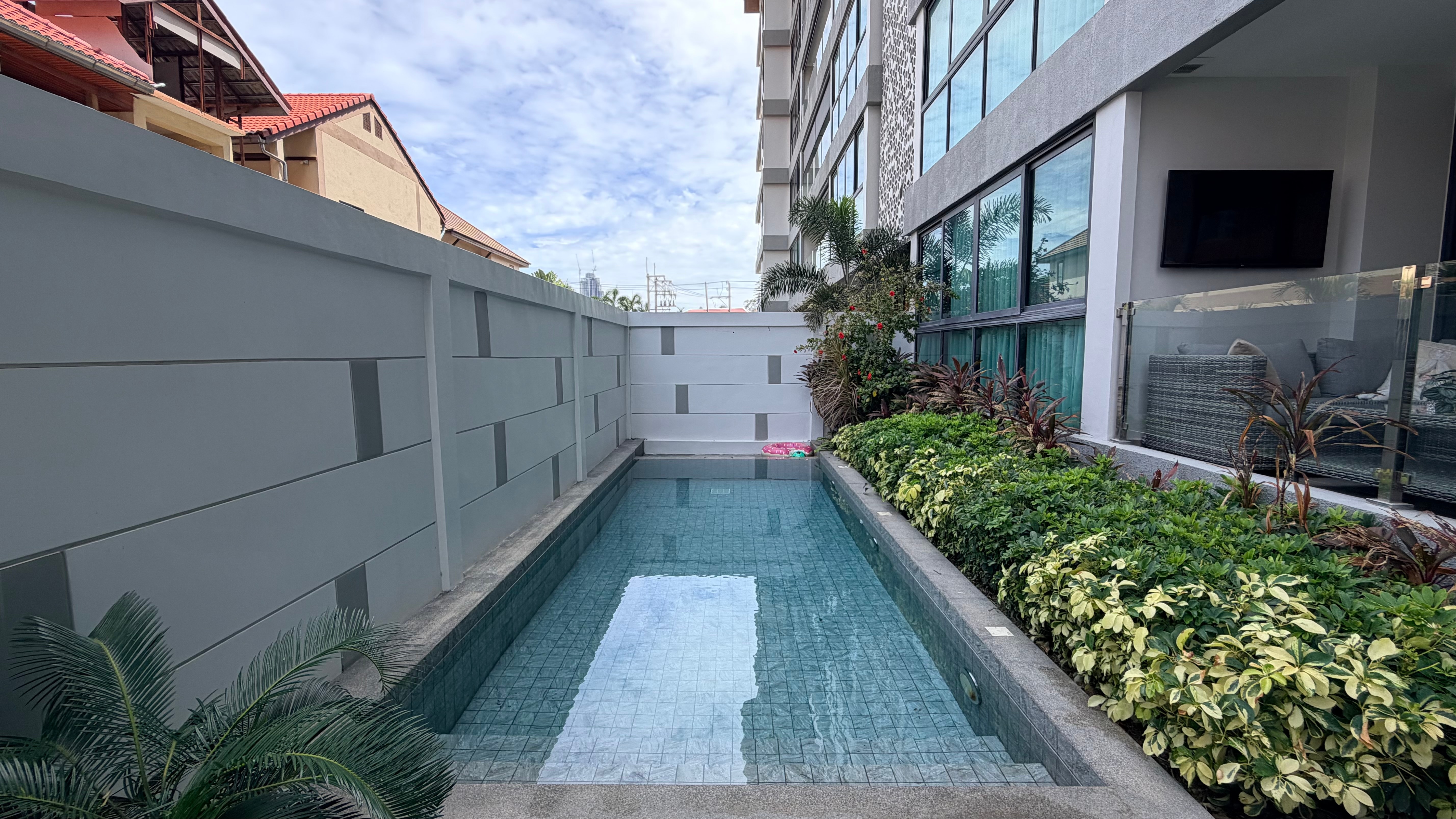2 bedroom condo with private pool for sale in Serenity Residence photo 18