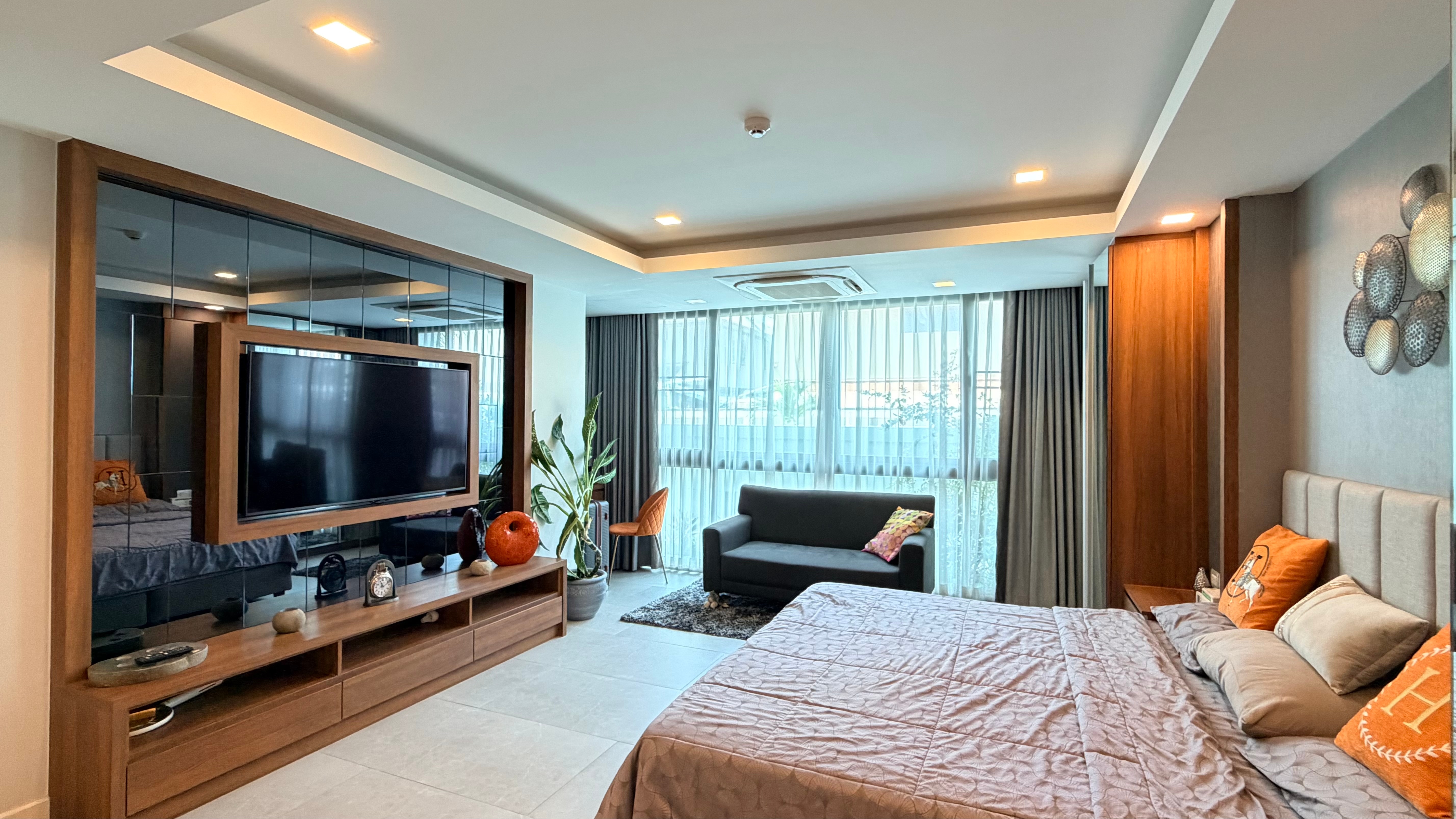 2 bedroom condo with private pool for sale in Serenity Residence photo 28