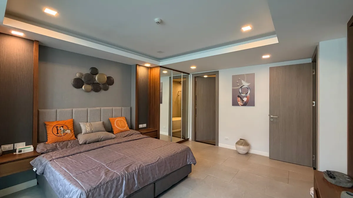 2 bedroom condo with private pool for sale in Serenity Residence photo 28