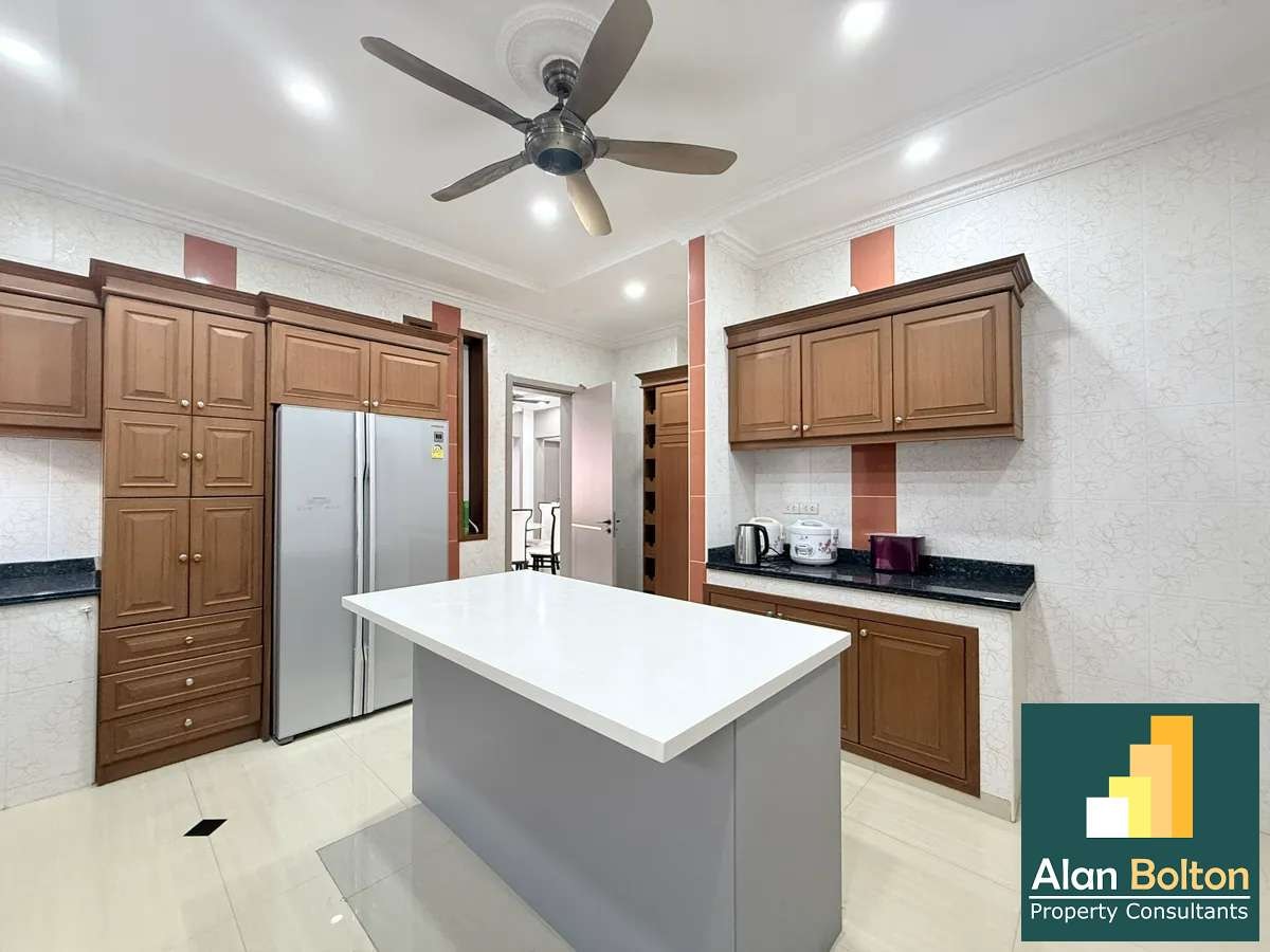 Pool villa 4 bedroom for rent photo 10