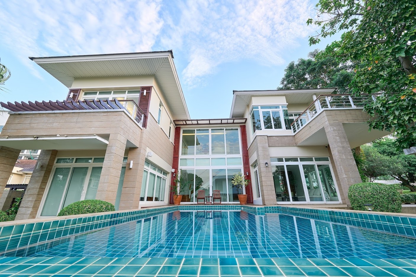 Luxury Beachside Pool Villa 3 bedrooms 4 bathrooms in Baan Talay for SALE & RENT photo 26