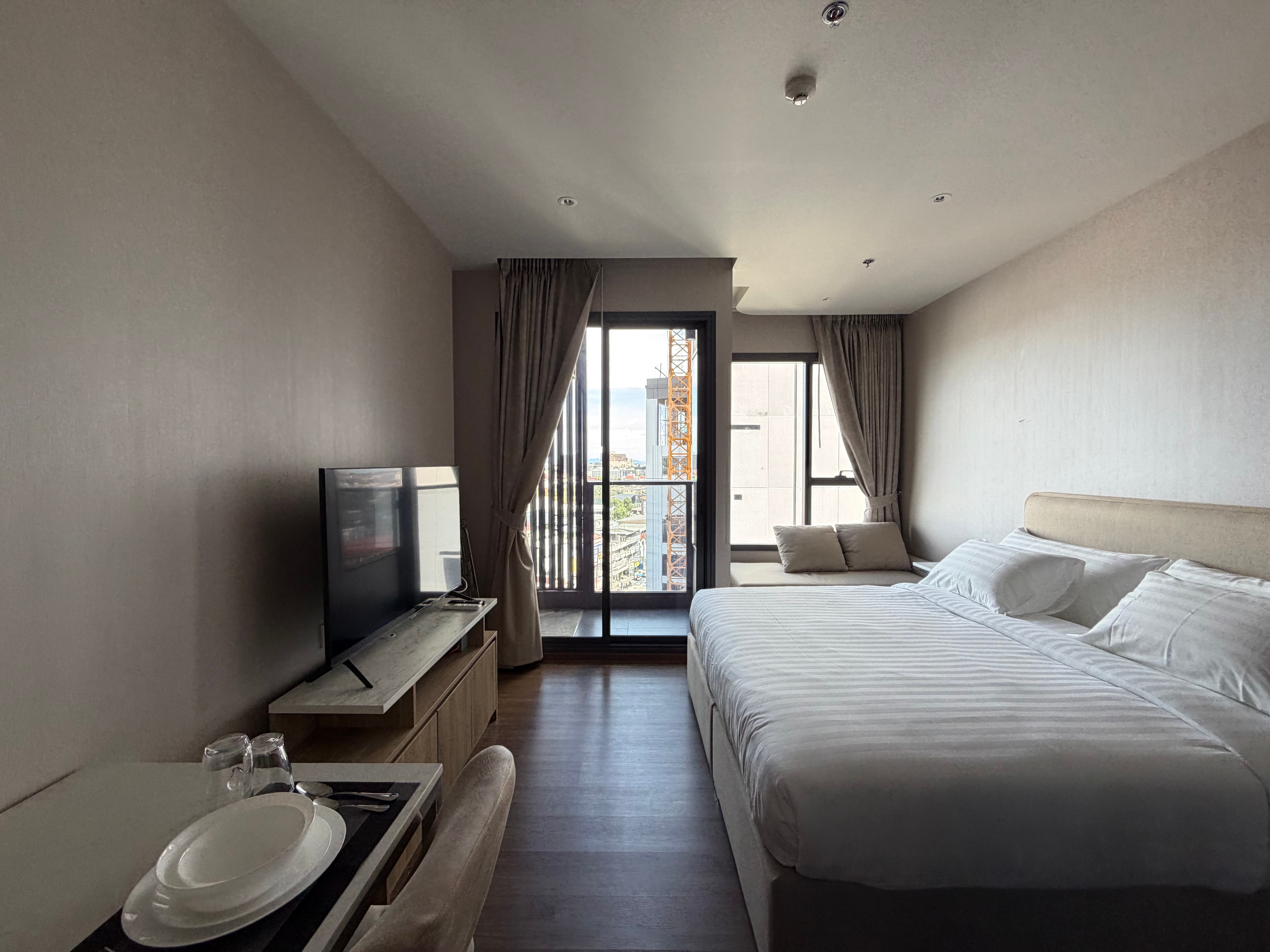 One bedroom Condo For Rent near Terminal 21 photo 13