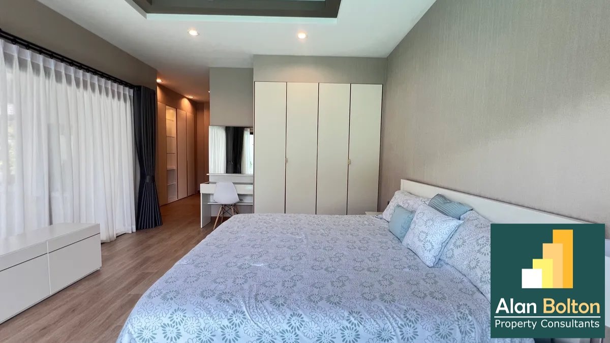 Luxury Pool villa 3 Bedrooms 3 Bathrooms in Huay yai photo 17