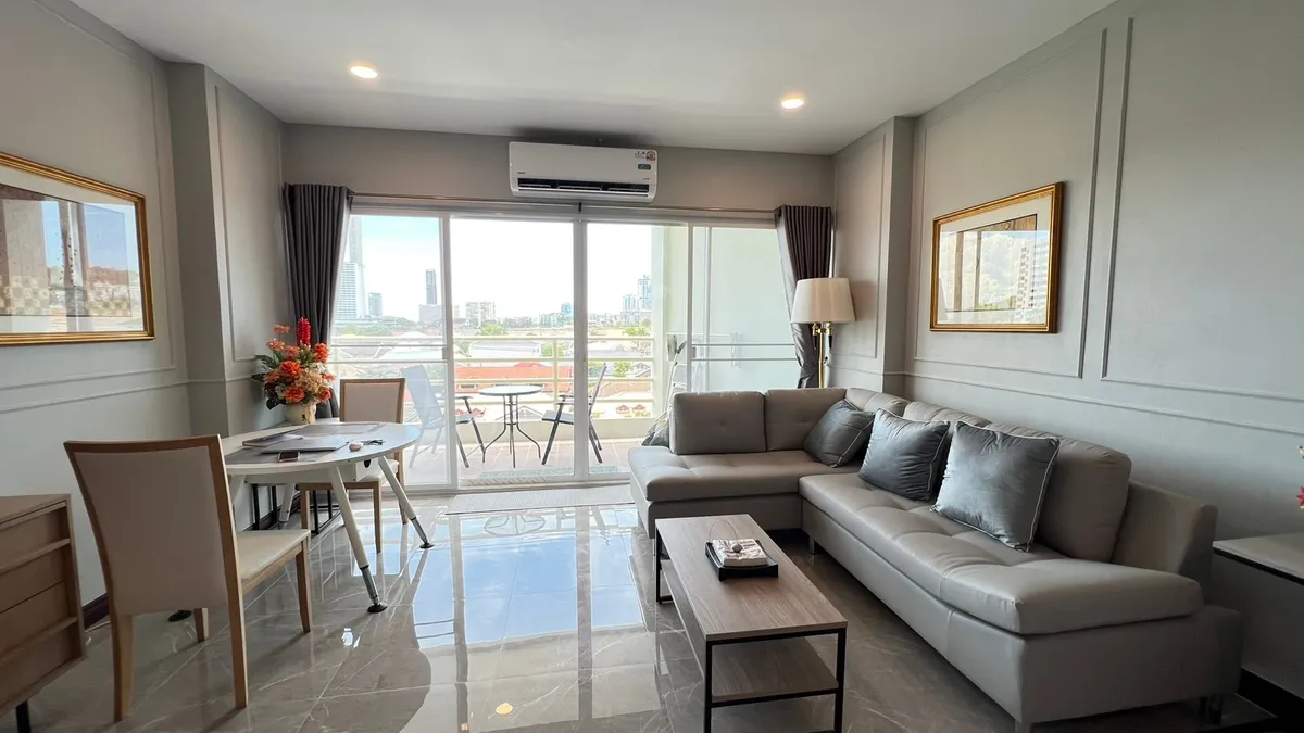 Pool villa 3 Bedrooms 3 Bathrooms in East Pattaya photo 17