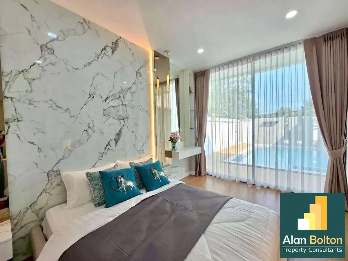 Pool villa 3 Bedrooms 3 Bathrooms in East Pattaya photo 9