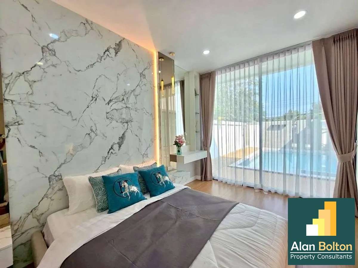 Pool villa 3 Bedrooms 3 Bathrooms in East Pattaya photo 10