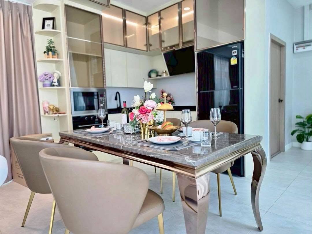 Pool villa 5 Bedrooms 3 Bathrooms in East Pattaya photo 38