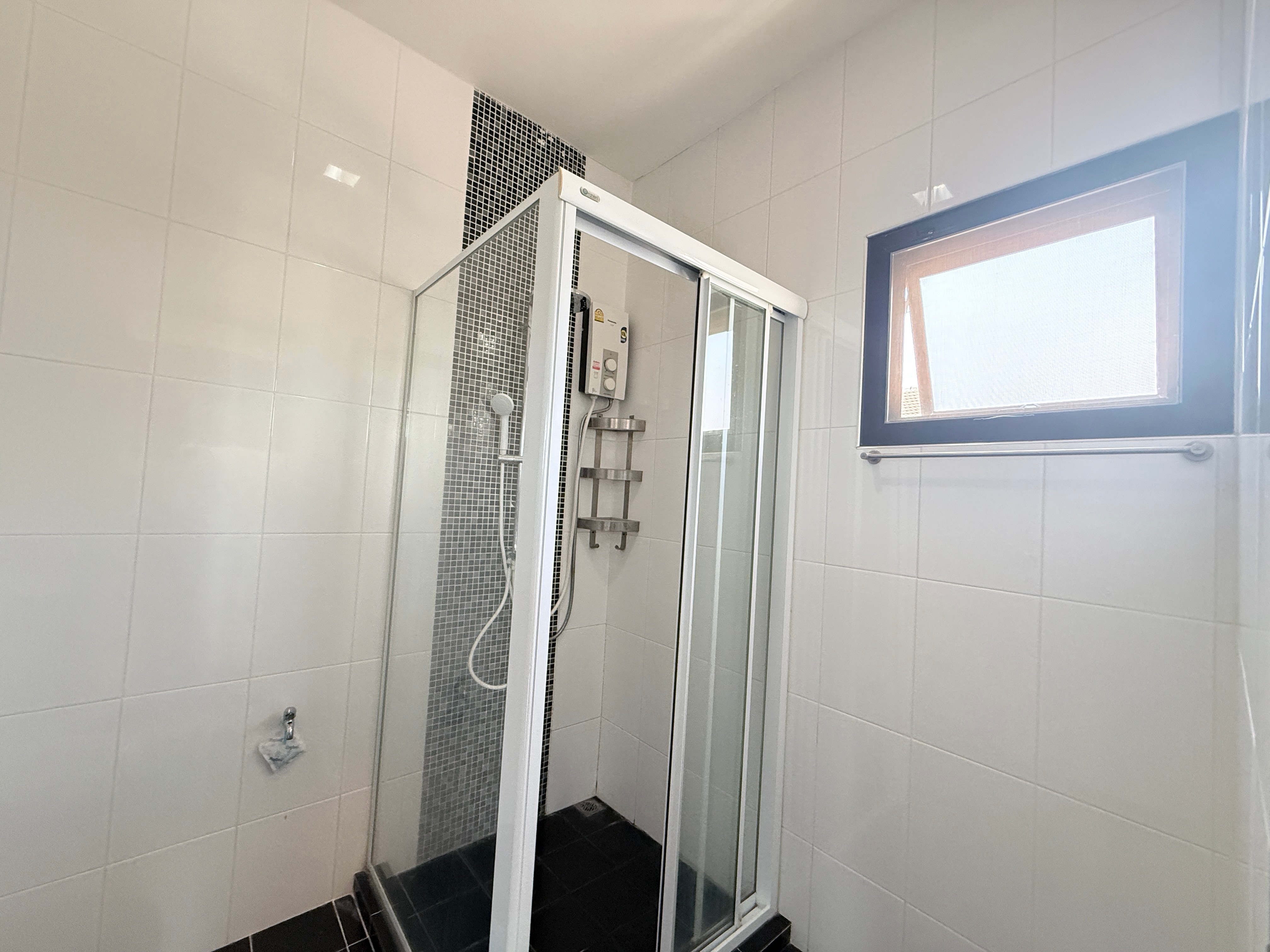 1 Bedroom 1 Bathroom for sale photo 20