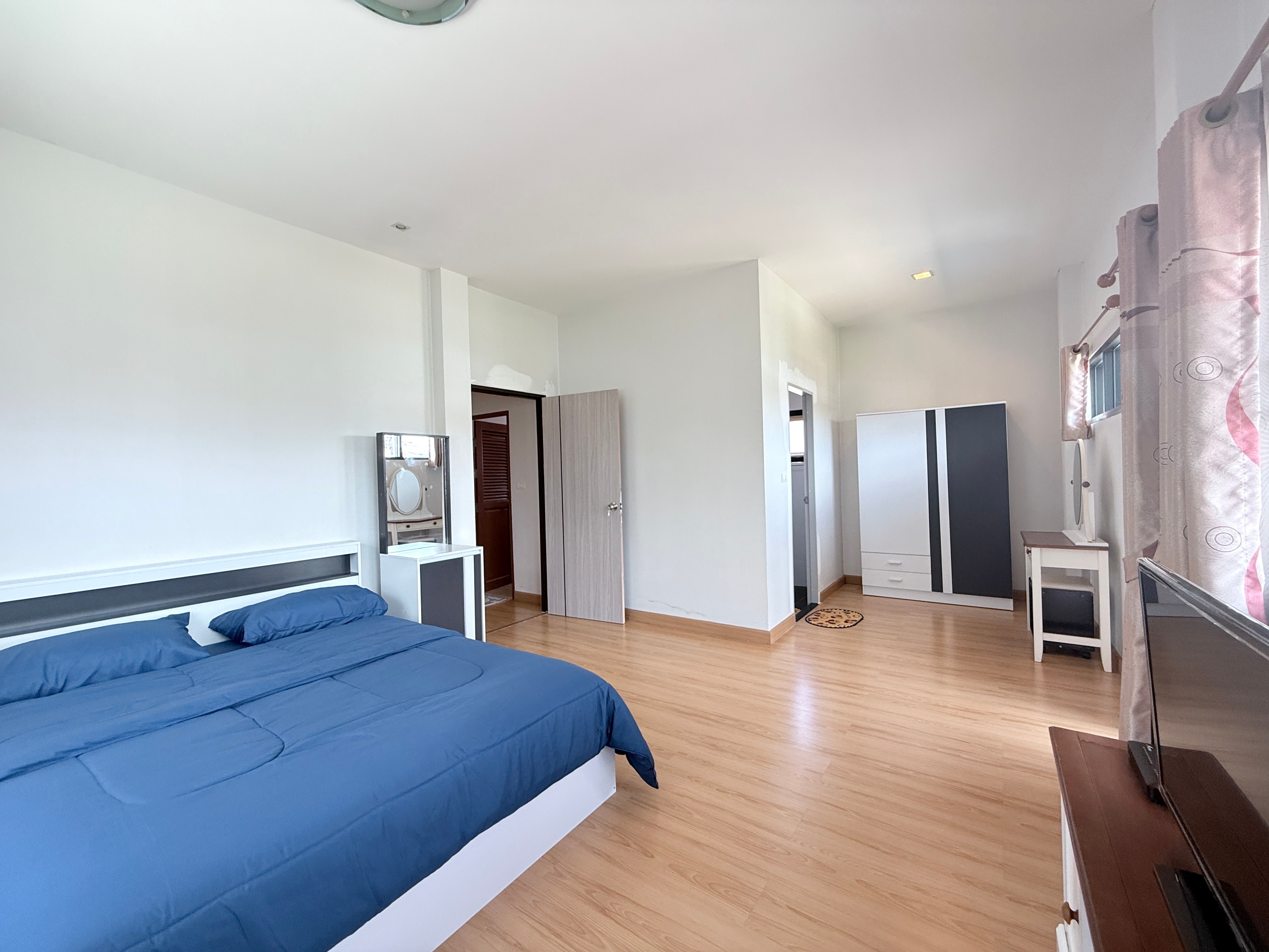 1 Bedroom 1 Bathroom for sale photo 17